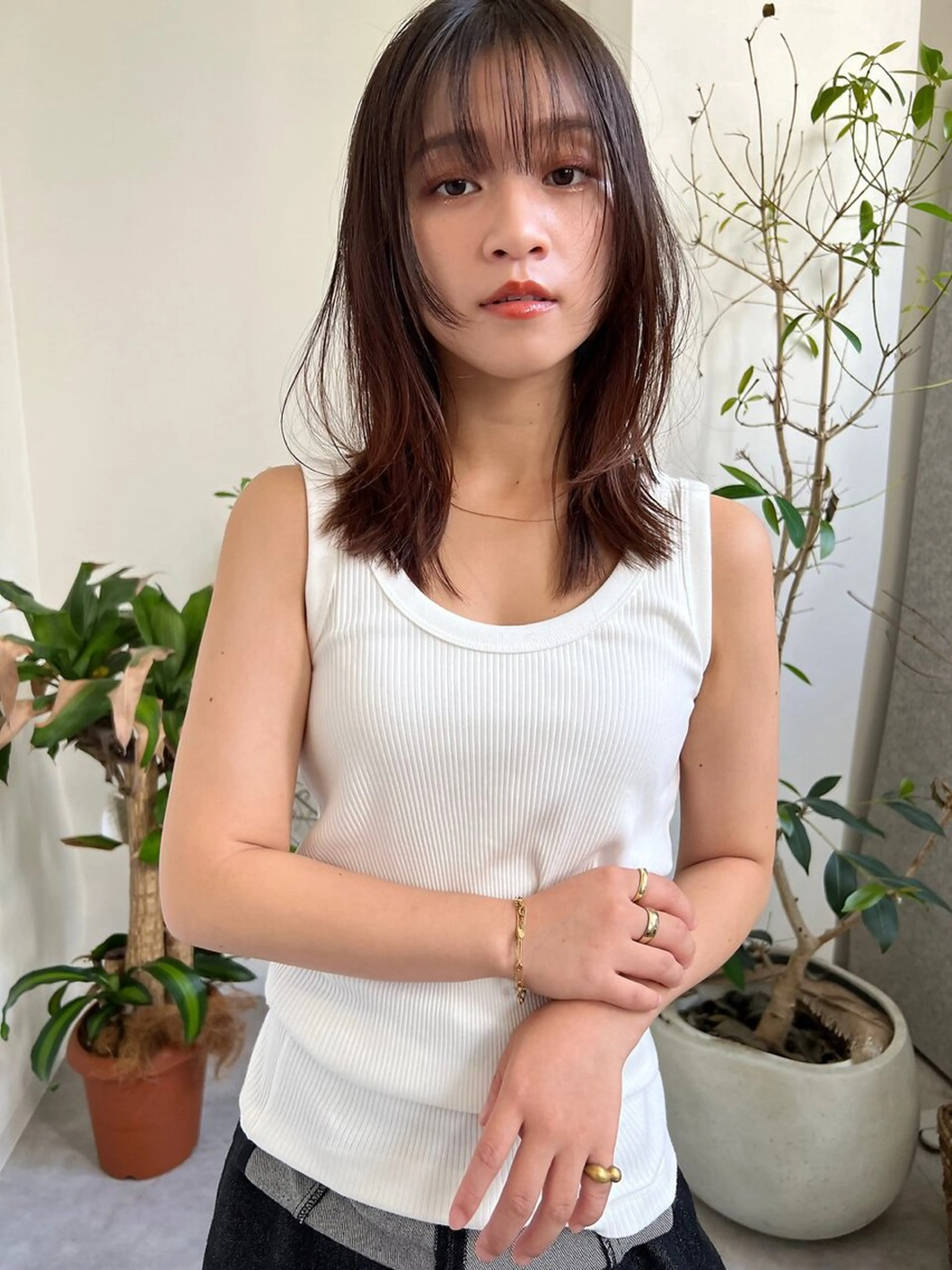 セミロング カット ヘアカラー トリートメント 白髪ぼかしハイライト レイヤー川口　元気のヘアスタイル