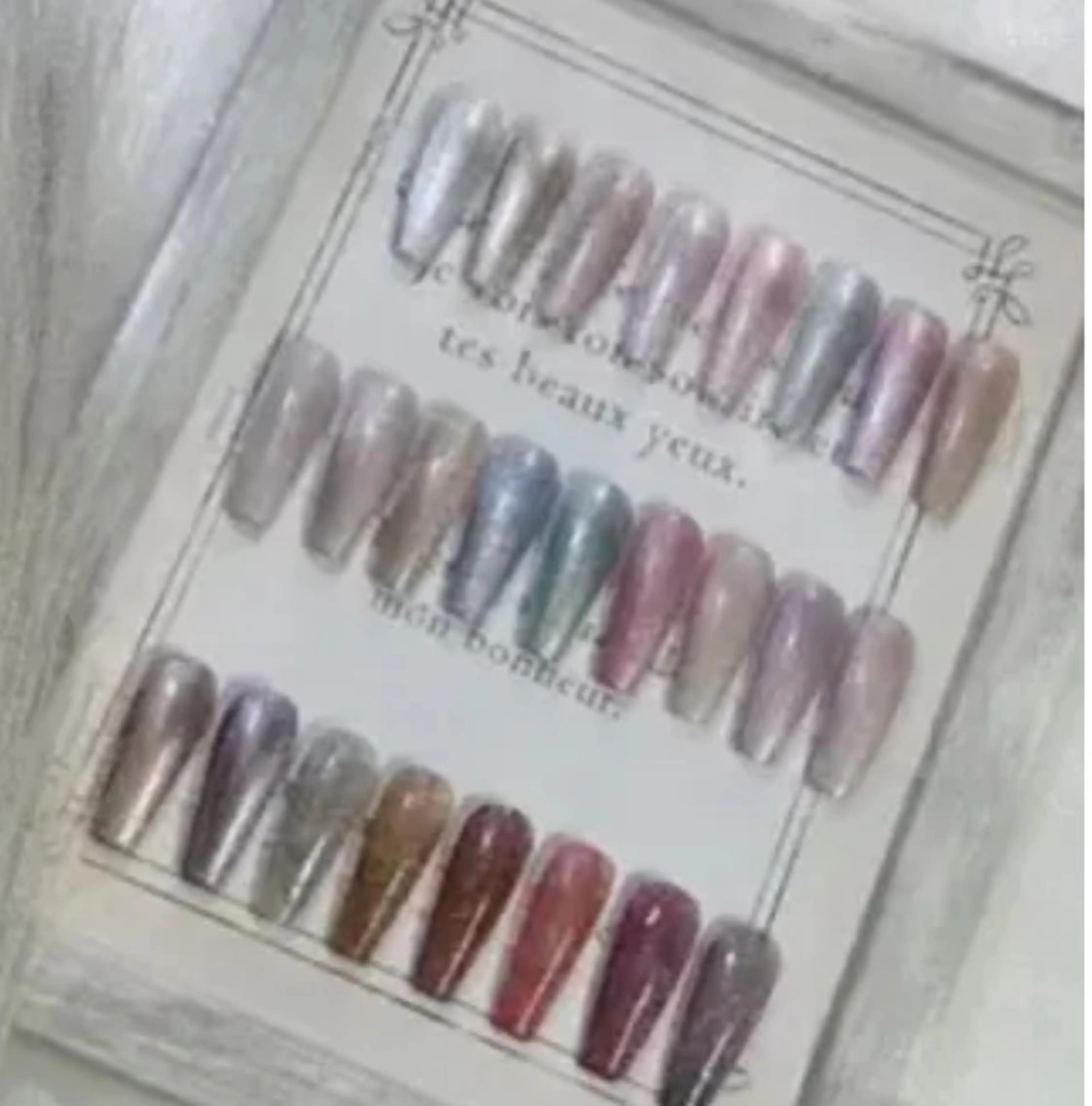 ネイル フットネイル WISTERIA ainaのネイルデザイン