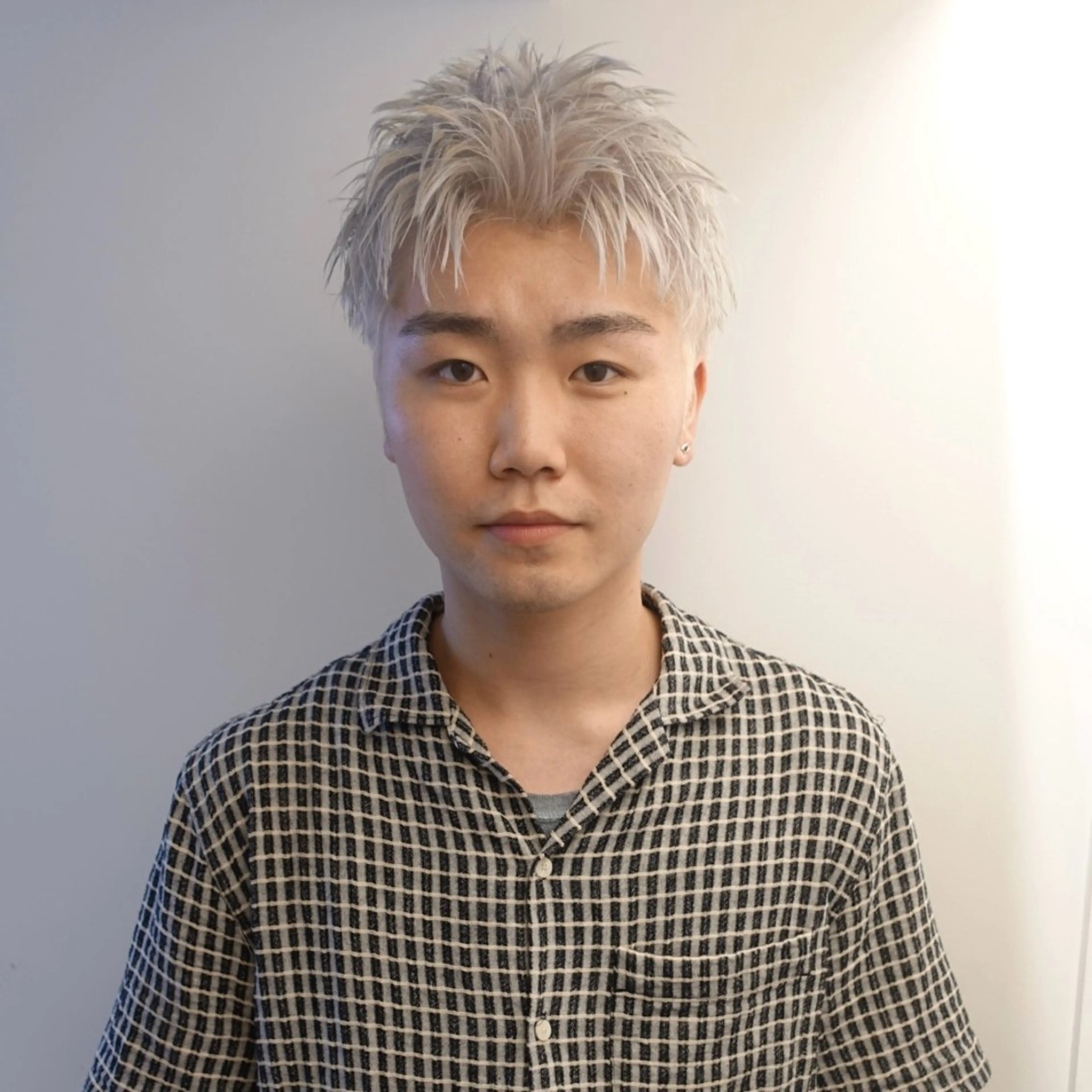 カラー メンズ カット ヘアカラー ハイトーン/パーマ/ メンズ / 櫻本🌐のヘアスタイル