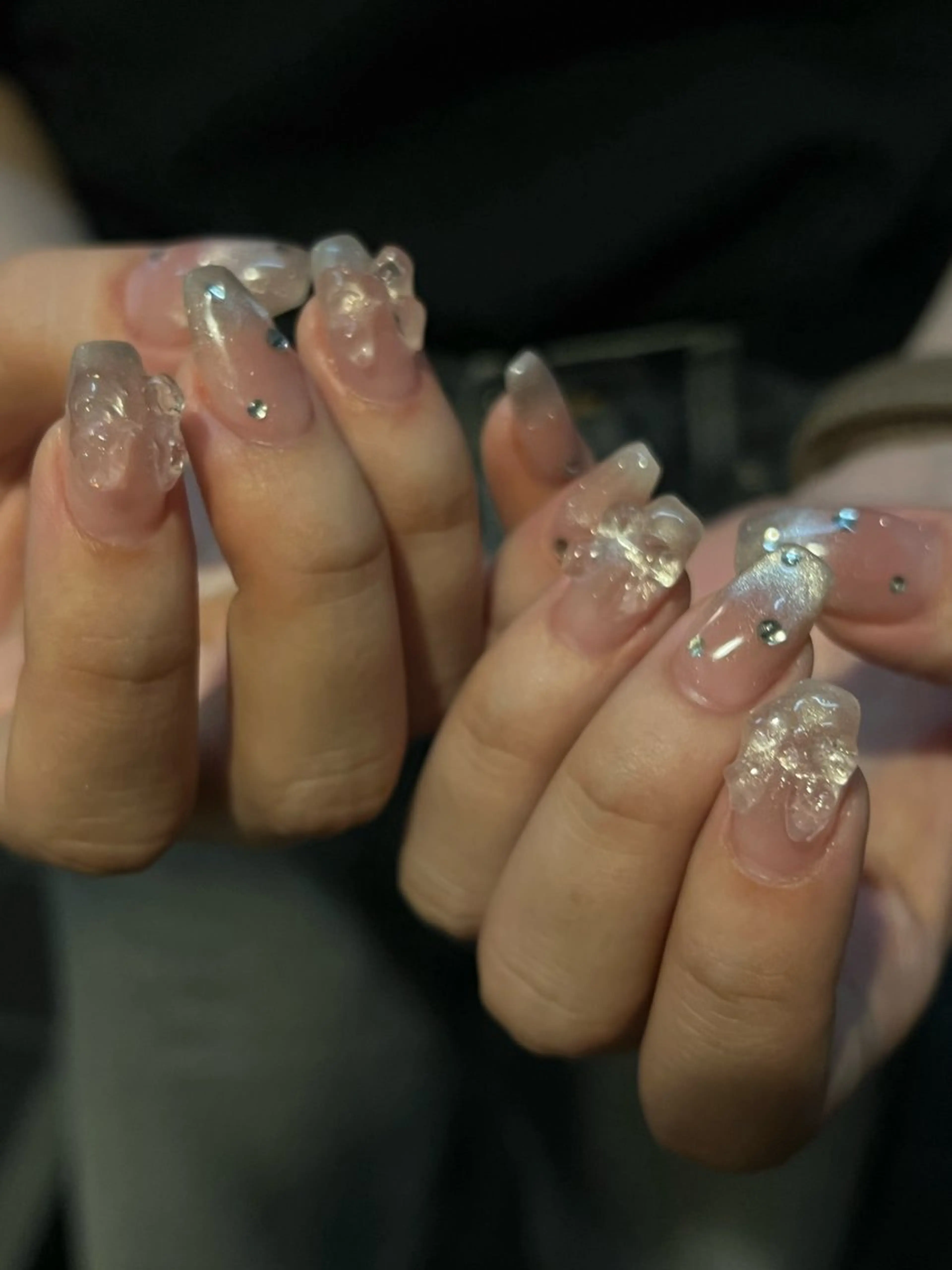 ネイル ハンドネイル Hata nail 🎀個性派ニュアンスのネイルデザイン