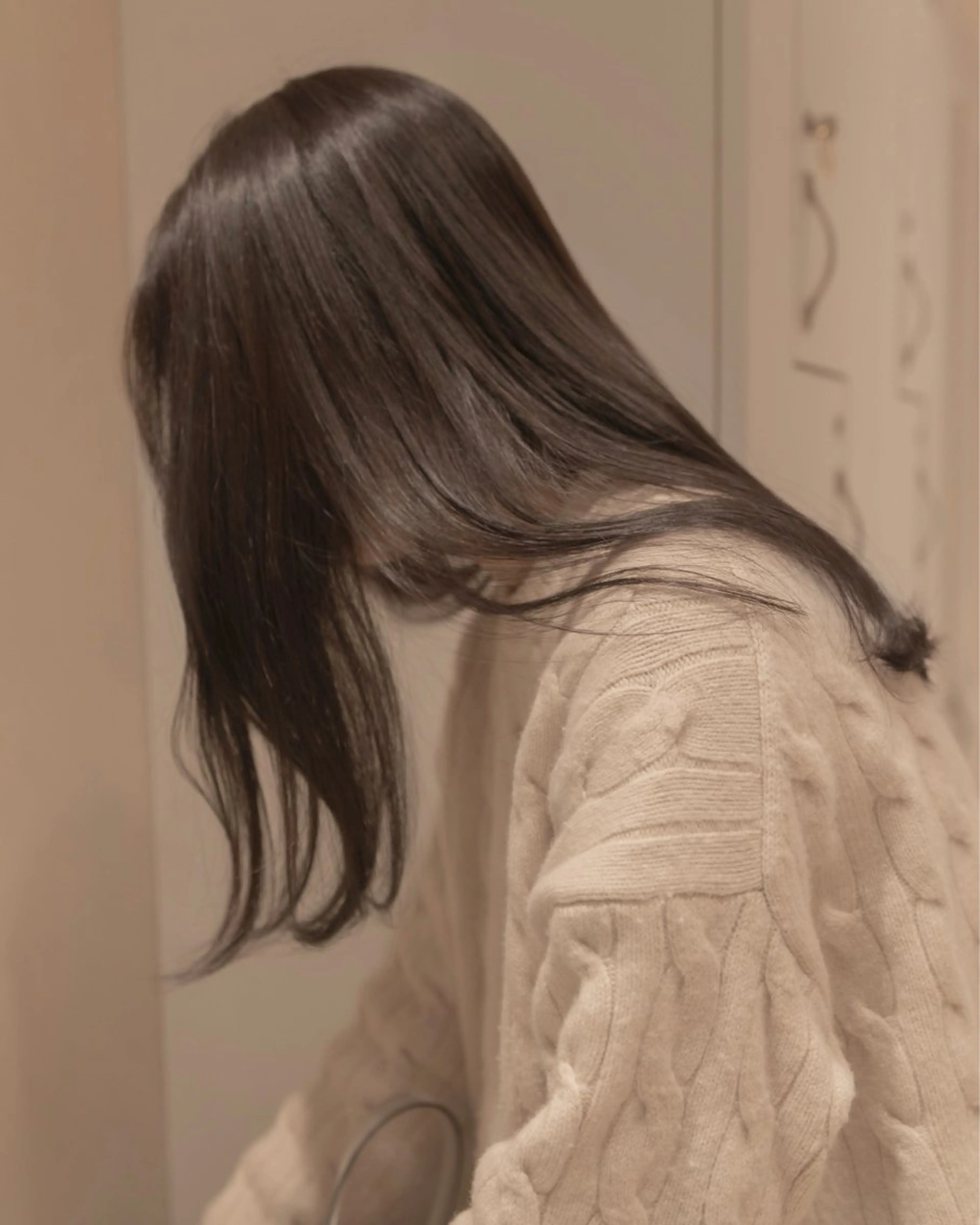 ロング カラー 透明感カラー グレージュ カット ヘアカラー トリートメント 高橋大樹/グレージュ 透明感/髪質改善のヘアスタイル