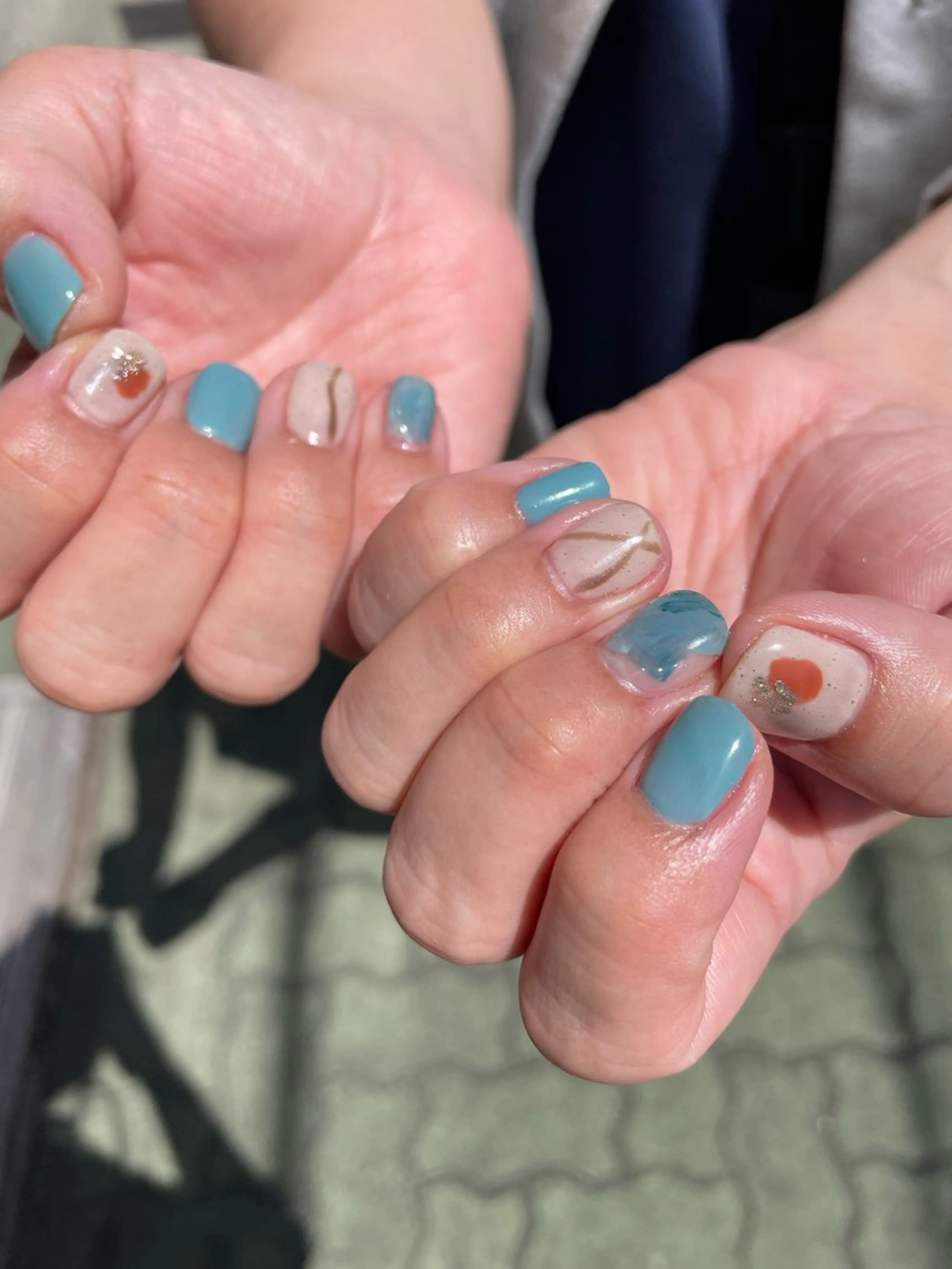 ネイル ブルー ニュアンスネイル laviebelle norikoのネイルデザイン