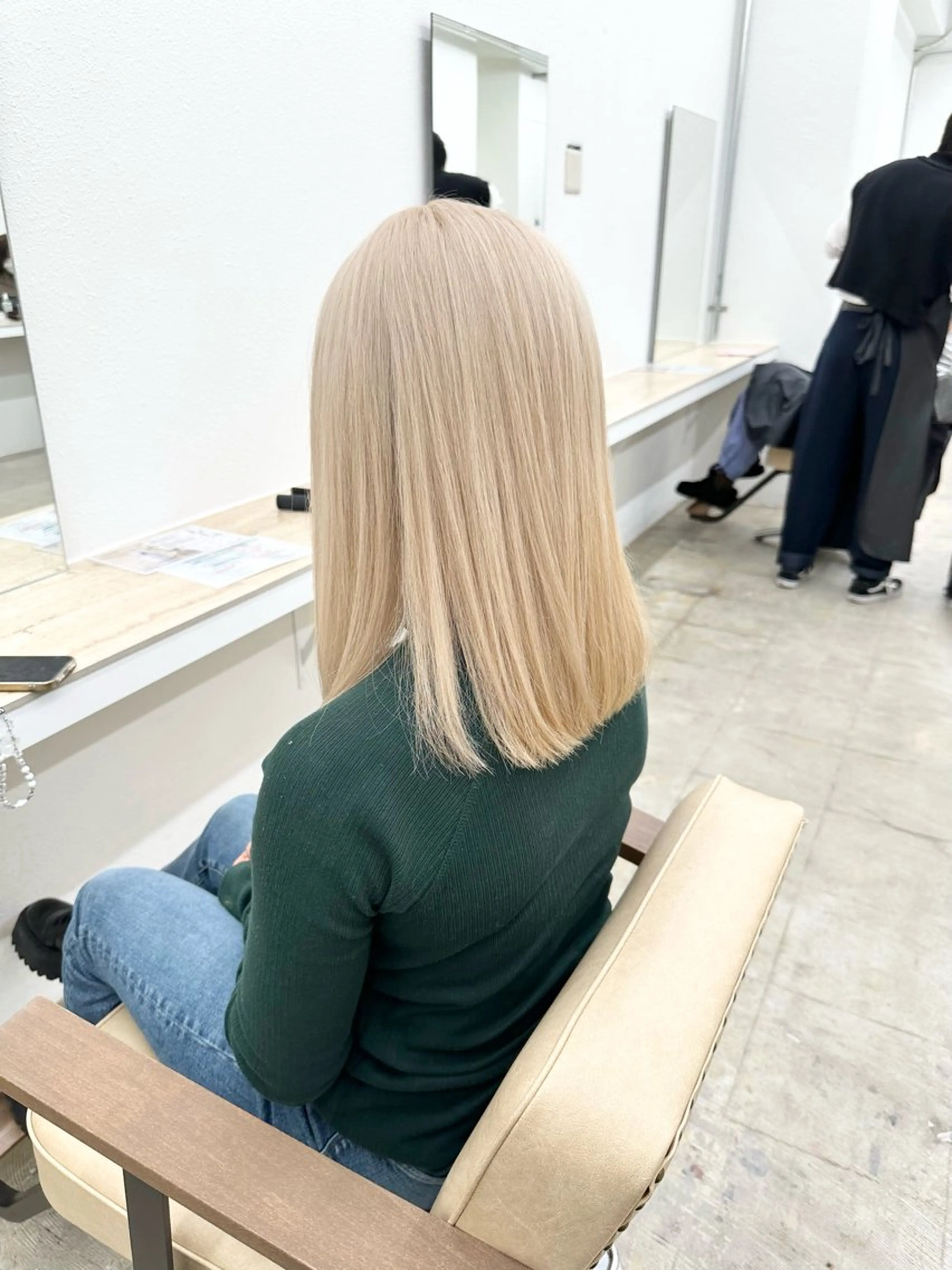 セミロング カラー 🌈ディレクター🌈 徳松優希のヘアスタイル