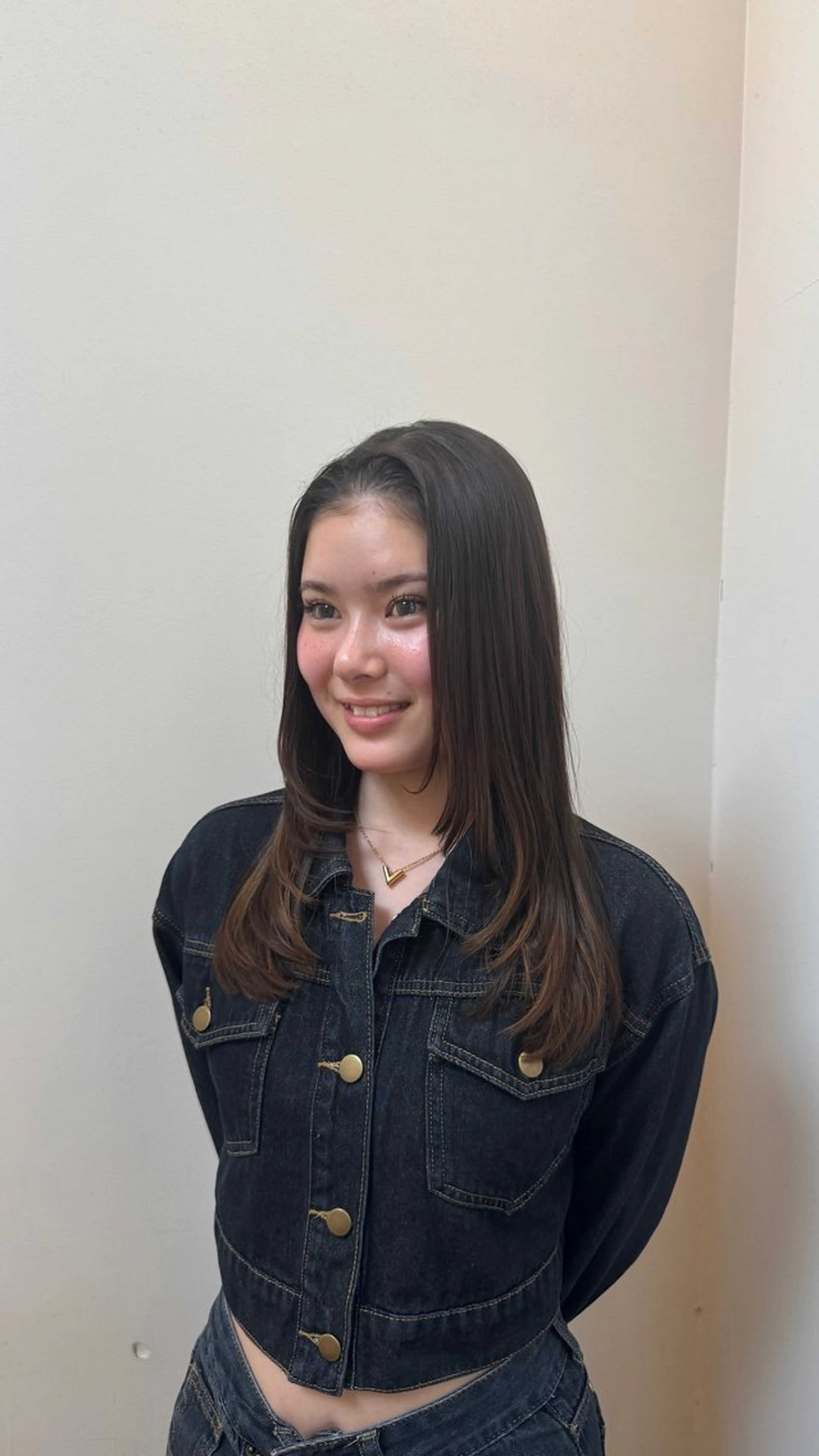 ロング カット 透明感カラー/似合 わせカットみく🩶のヘアスタイル