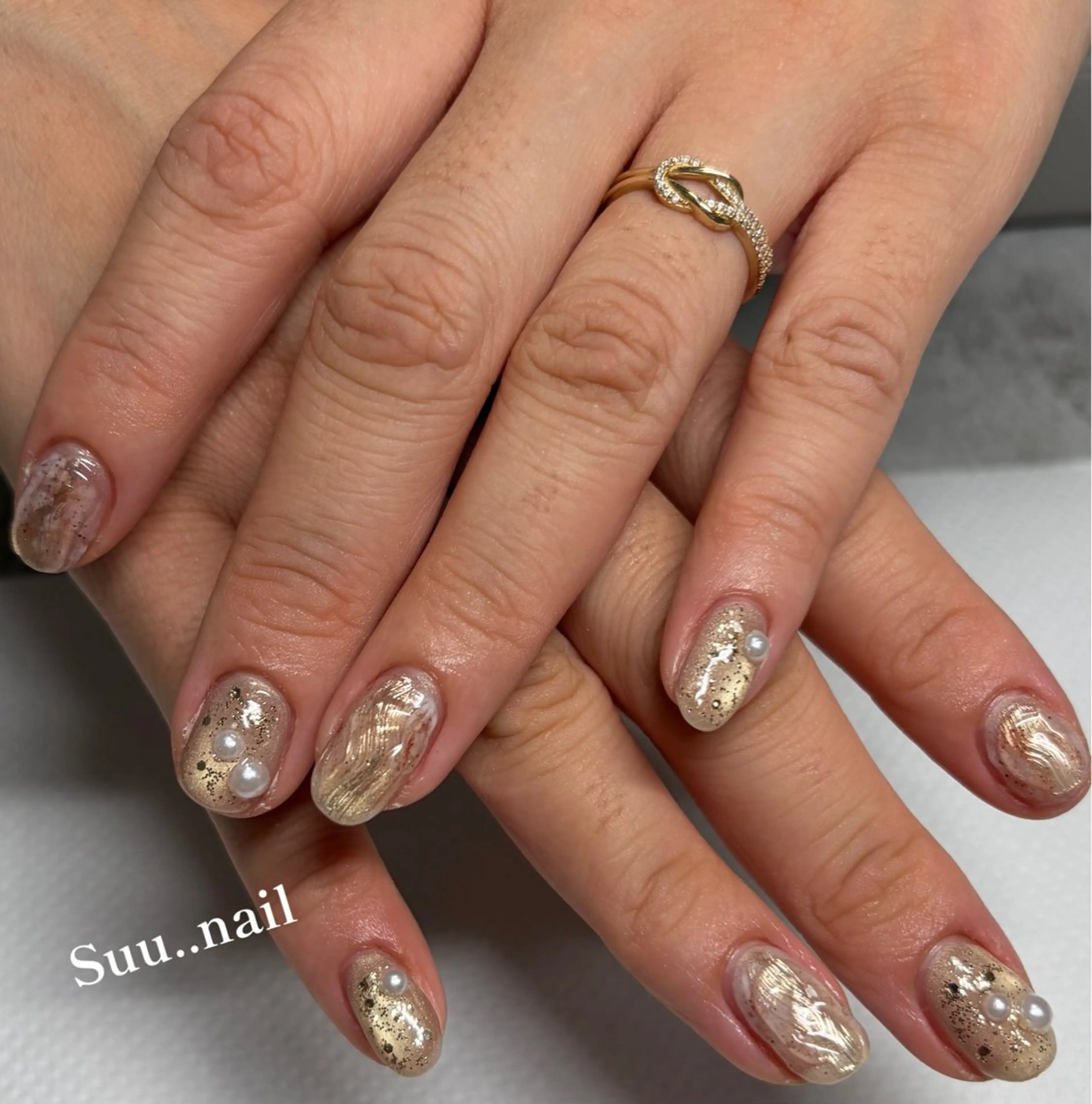 ネイル キラキラネイル マグネットネイル ニュアンスネイル ネイルサロン Suu..nailのネイルデザイン