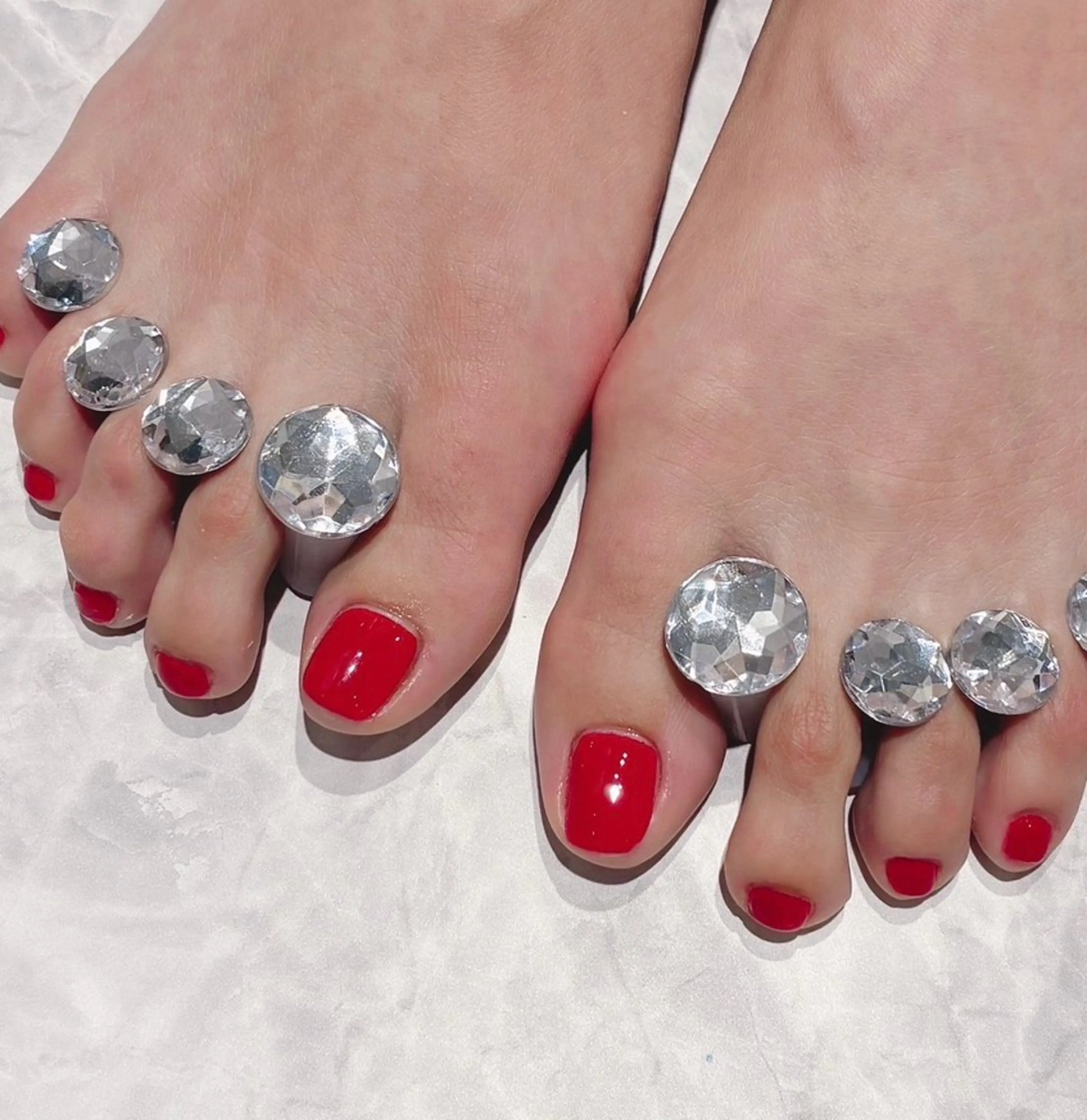 ネイル フットネイル さき🌼 堺筋本町ネイルサロンのネイルデザイン