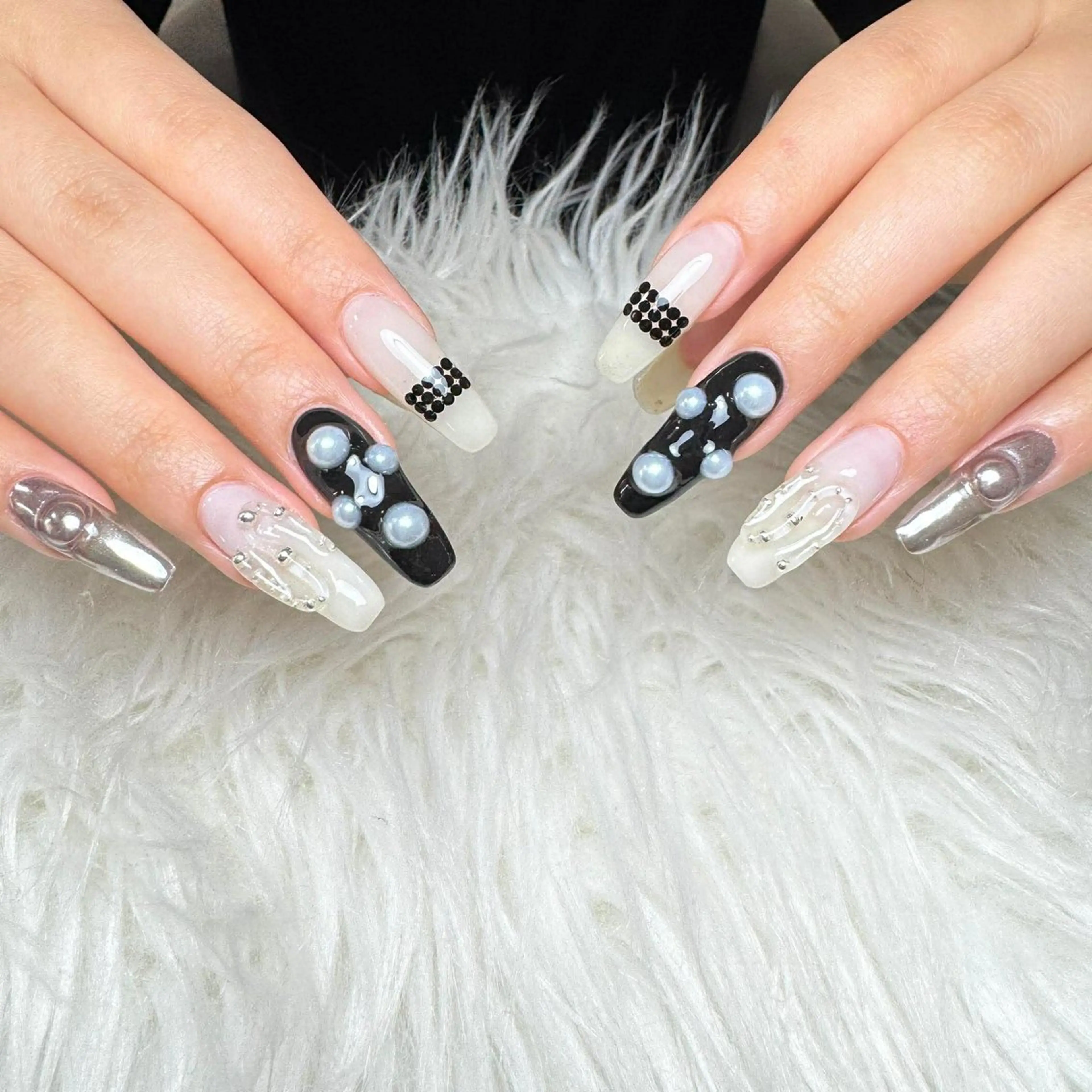 ネイル ハンドネイル T.Lee Nail Lilyのネイルデザイン