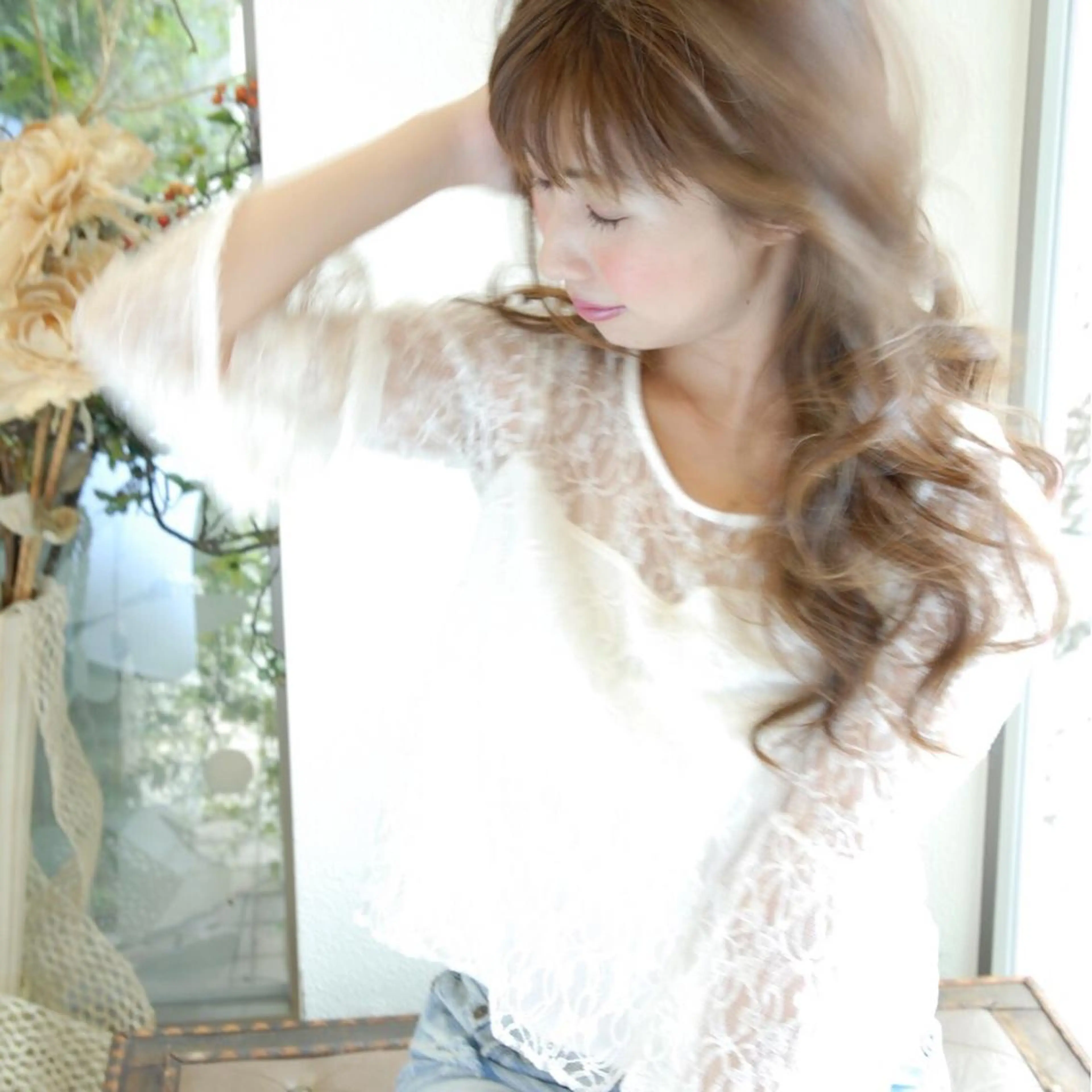 ロング DiMPlE  ディンプル所属・🌸スタイリスト 山浦美恵のヘアスタイル