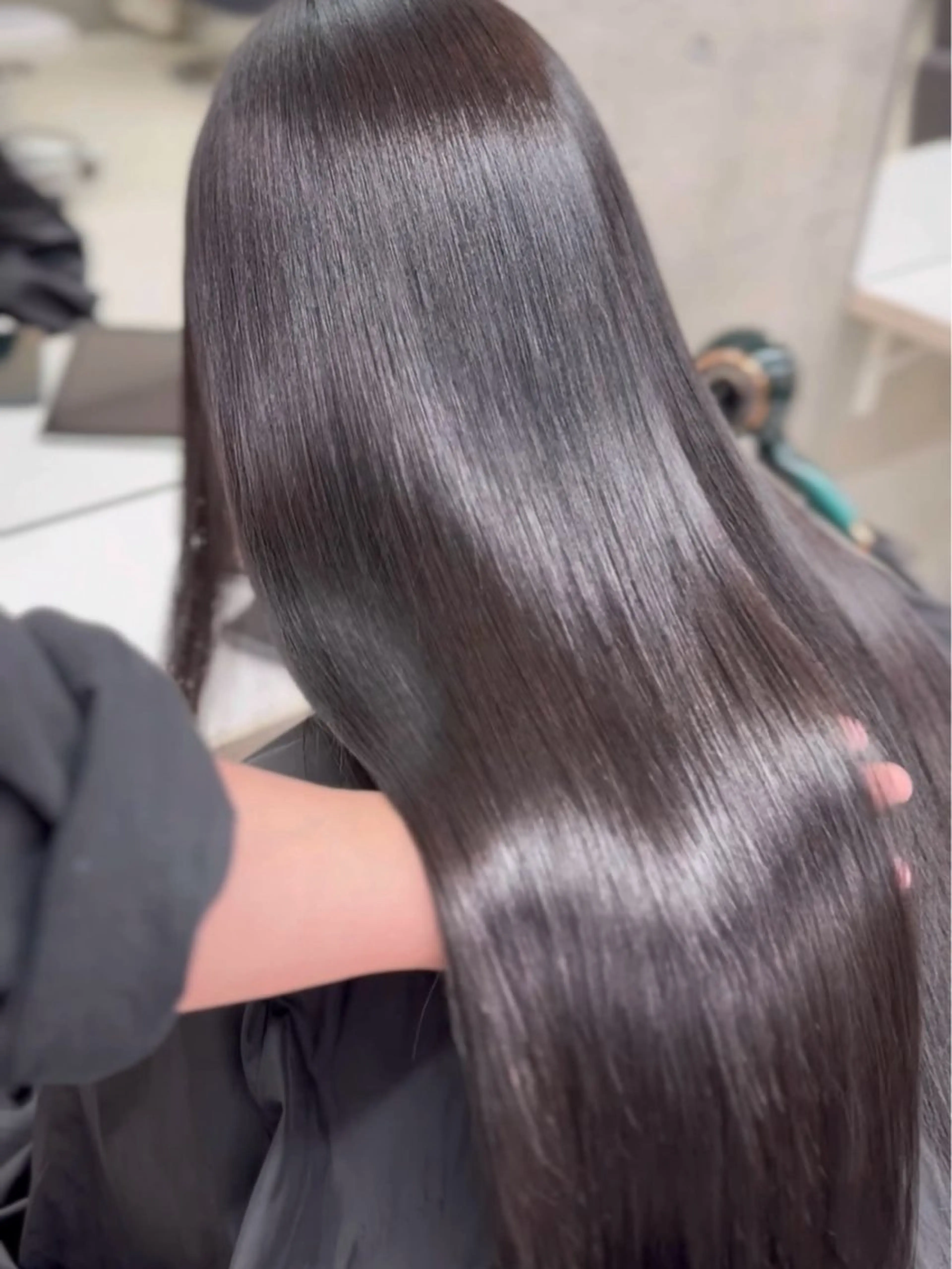 ロング 縮毛矯正 うる艶ヘア♡韓国好き 透明感　shotaのヘアスタイル