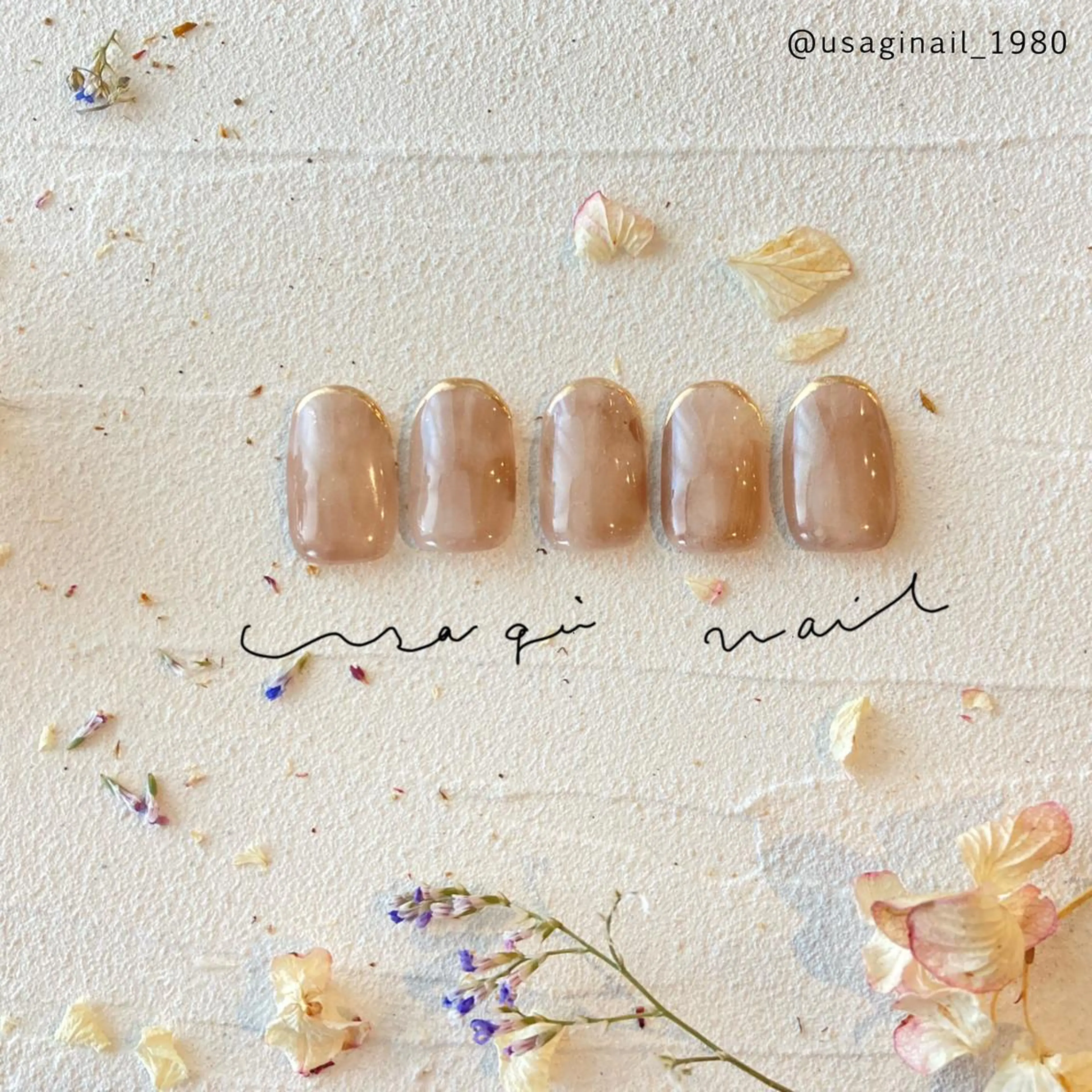 ネイル フレンチネイル ミラーネイル ニュアンスネイル オフィスネイル ショートネイル ハンドネイル usagi nailのネイルデザイン