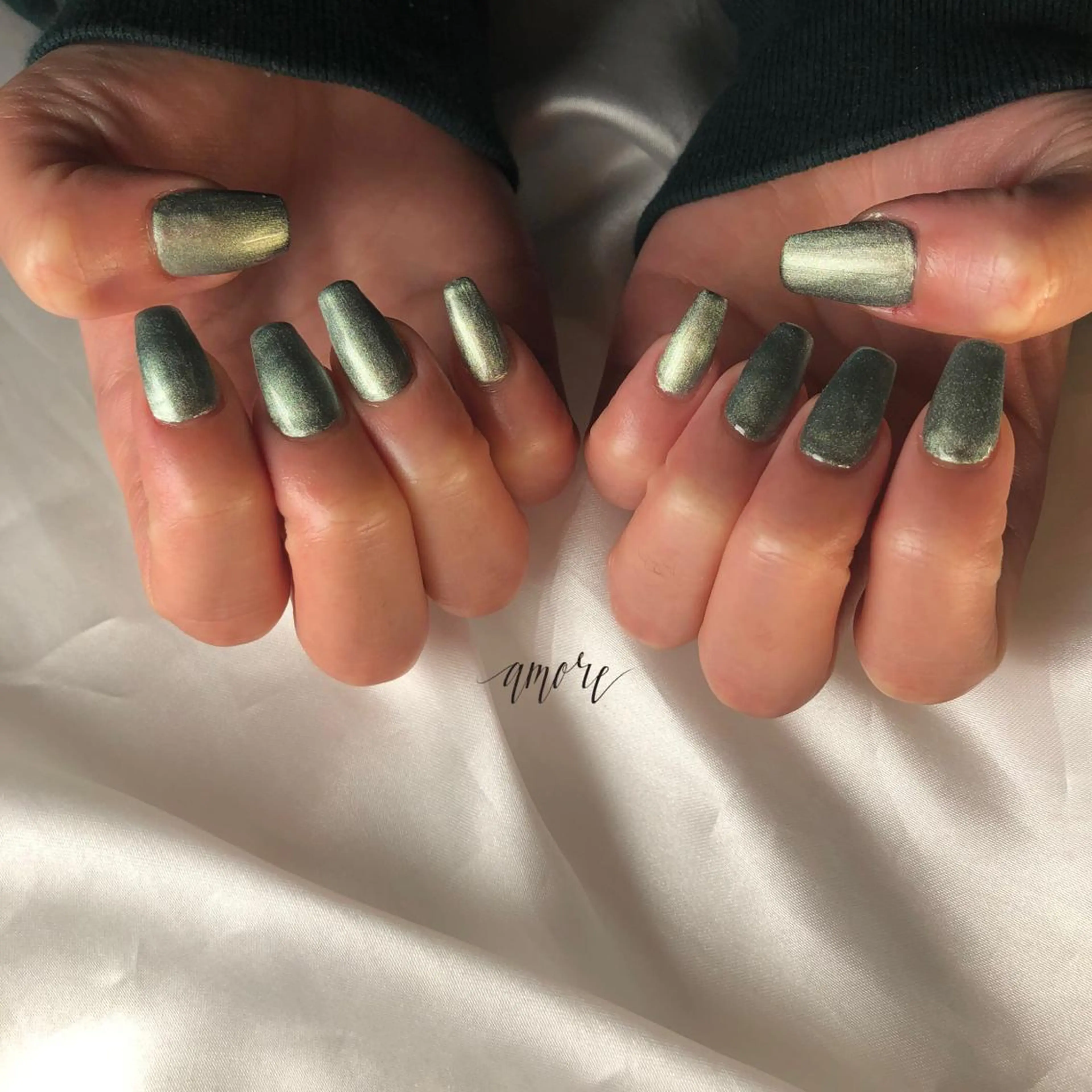 ネイル ジェルネイル 氷ネイル・うるうるネイル キラキラネイル マグネットネイル ミラーネイル You kyehwaのネイルデザイン