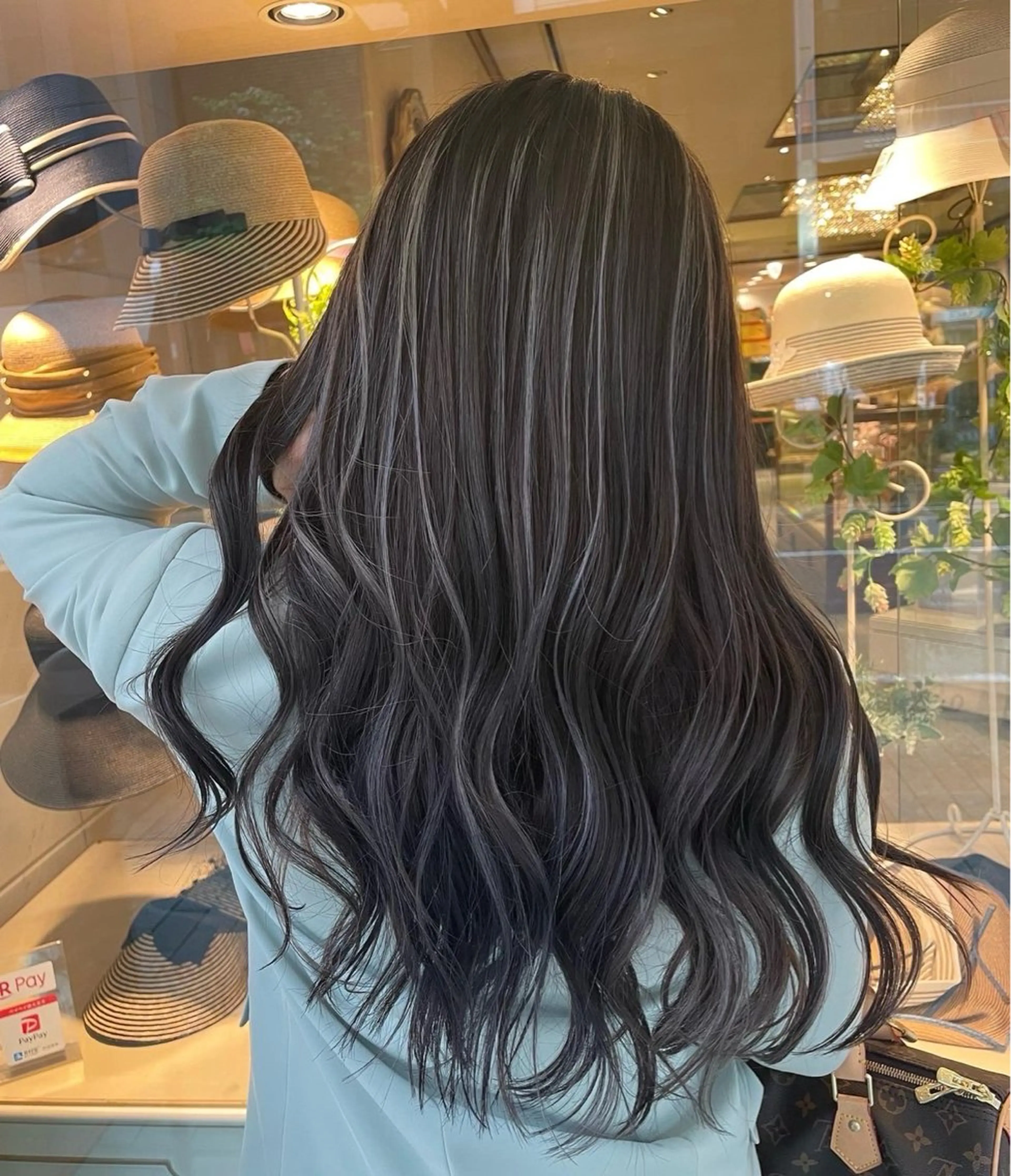 ロング カラー ハイライトカラー ハイライト カット ヘアカラー トリートメント 💎夏葵 ハイライト /デザイン指名No1のヘアスタイル