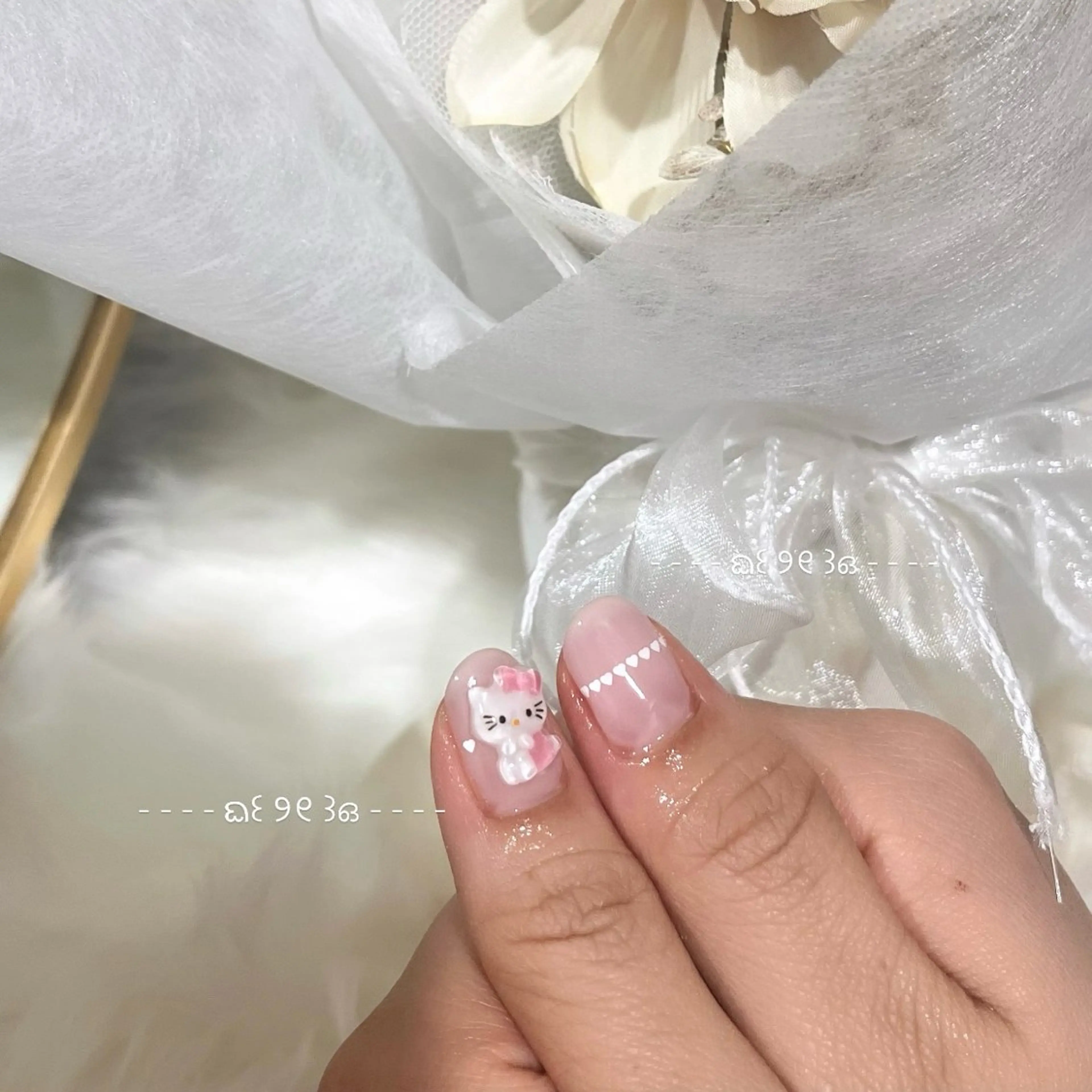 ネイル ハンドネイル Blanche mimi.u_aのネイルデザイン