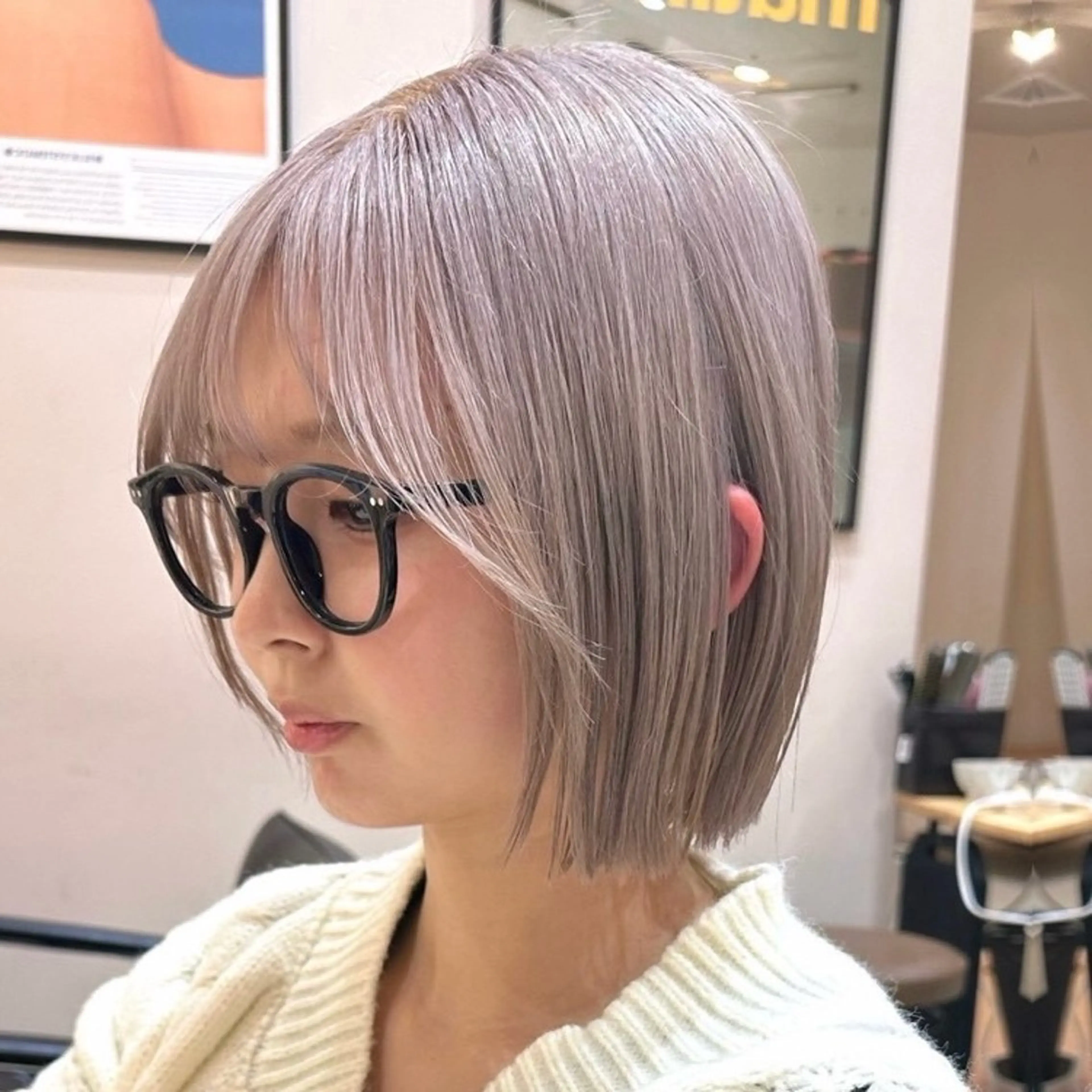 【ご新規様限定クーポン】 🍒ダブルカラー🍒  1ブリーチ（リタッチ）＋ケアカラー＋ダメージ補習トリートメントの写真