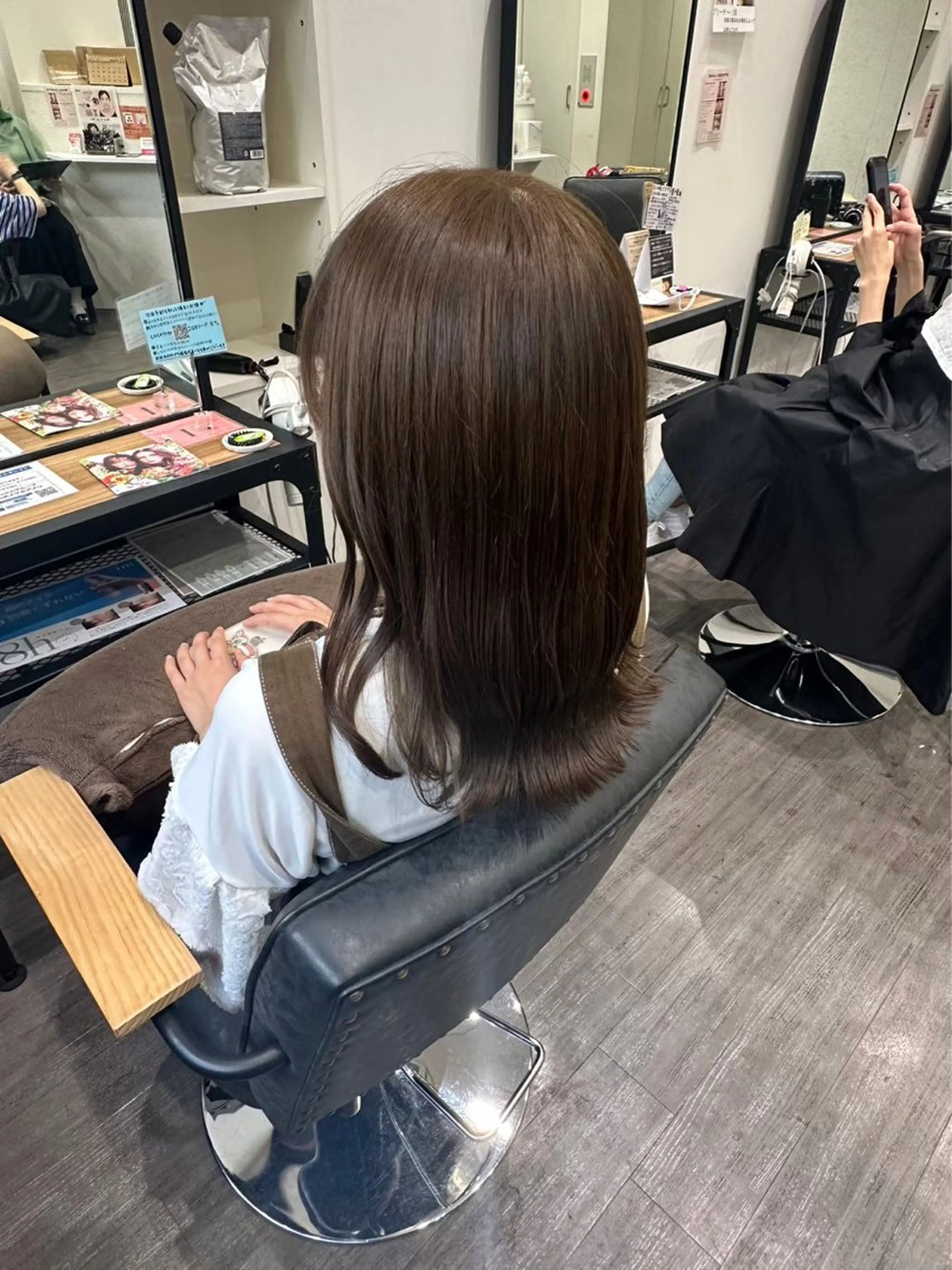 カラー ヘアカラー 艶髪🥣透明感カラー 🫧前田奈津実のヘアスタイル
