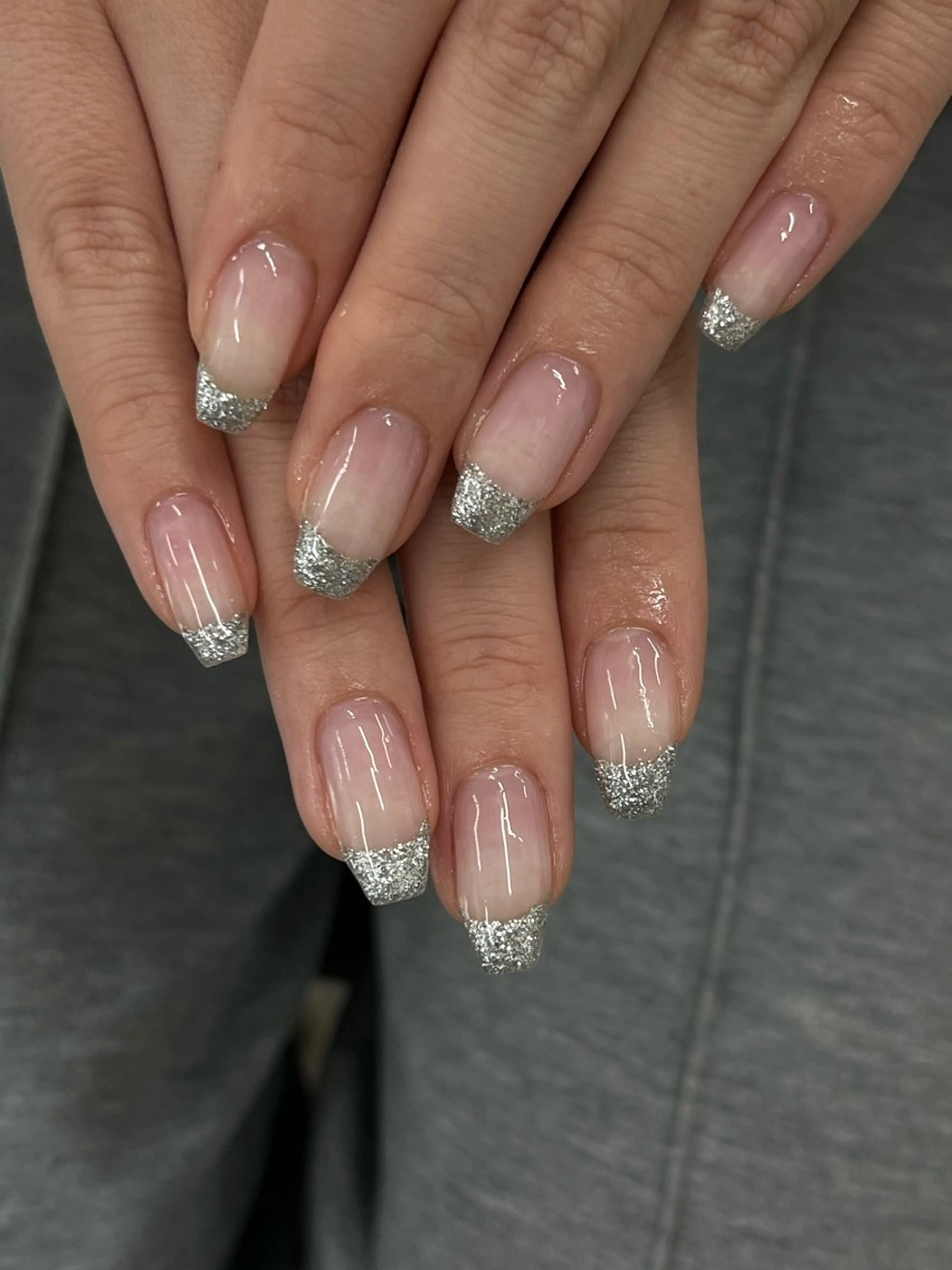 ネイル フレンチネイル キラキラネイル ラメ(グリッター) schon 🎀saraのネイルデザイン