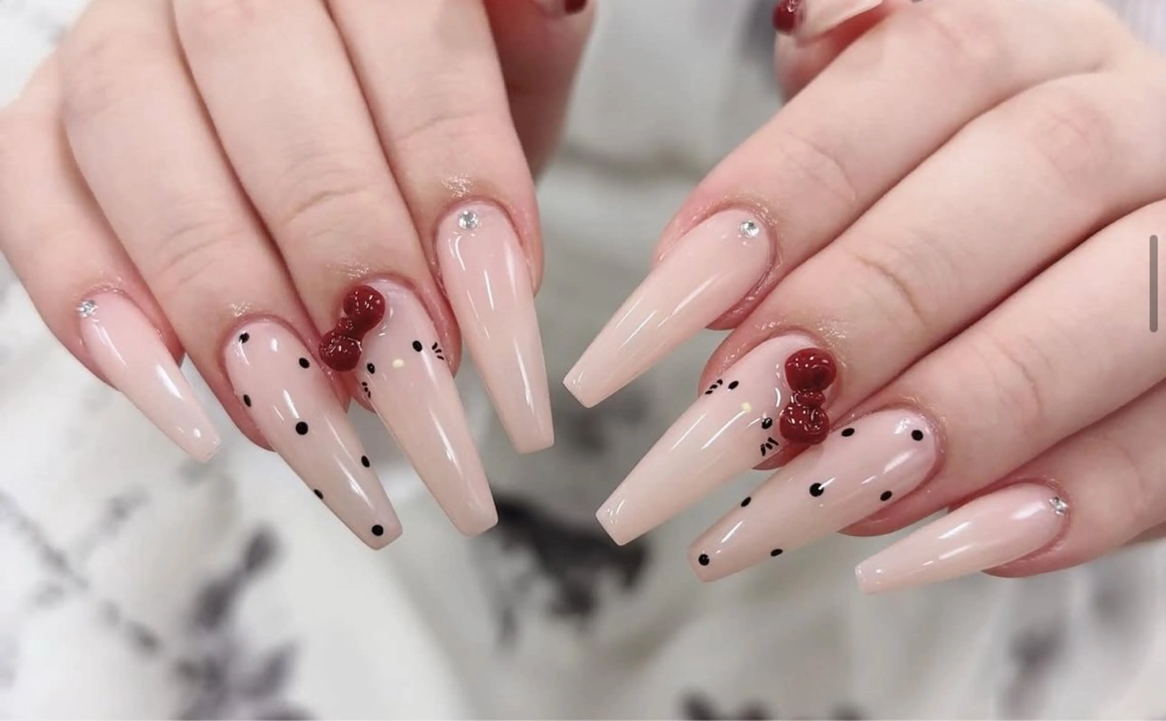 ネイル アートネイル 韓国ネイル 持ち込み ワンホンネイル ハンドネイル Lenie Nail Salonのネイルデザイン