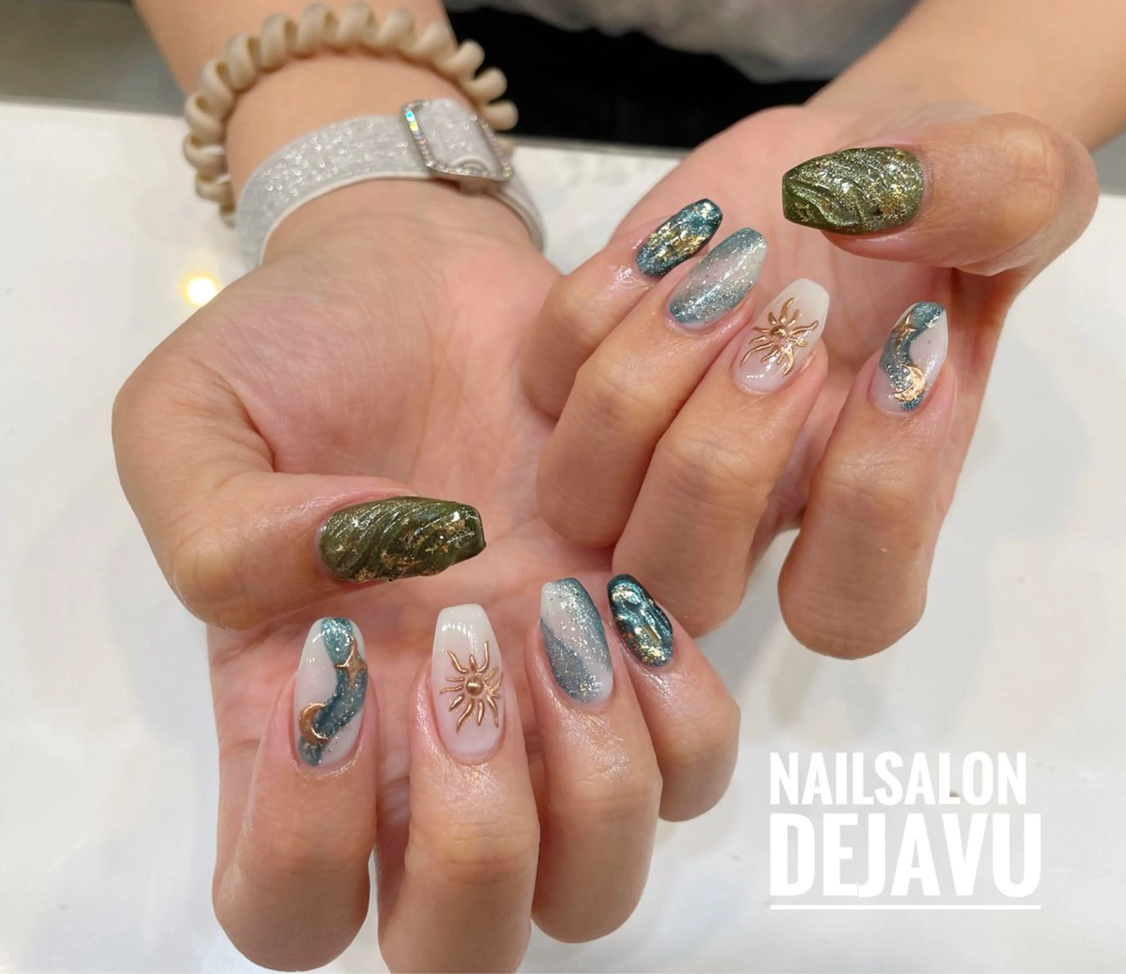 ネイル 持ち込み ハンドネイル Nail salon Dejavu 🌿のネイルデザイン