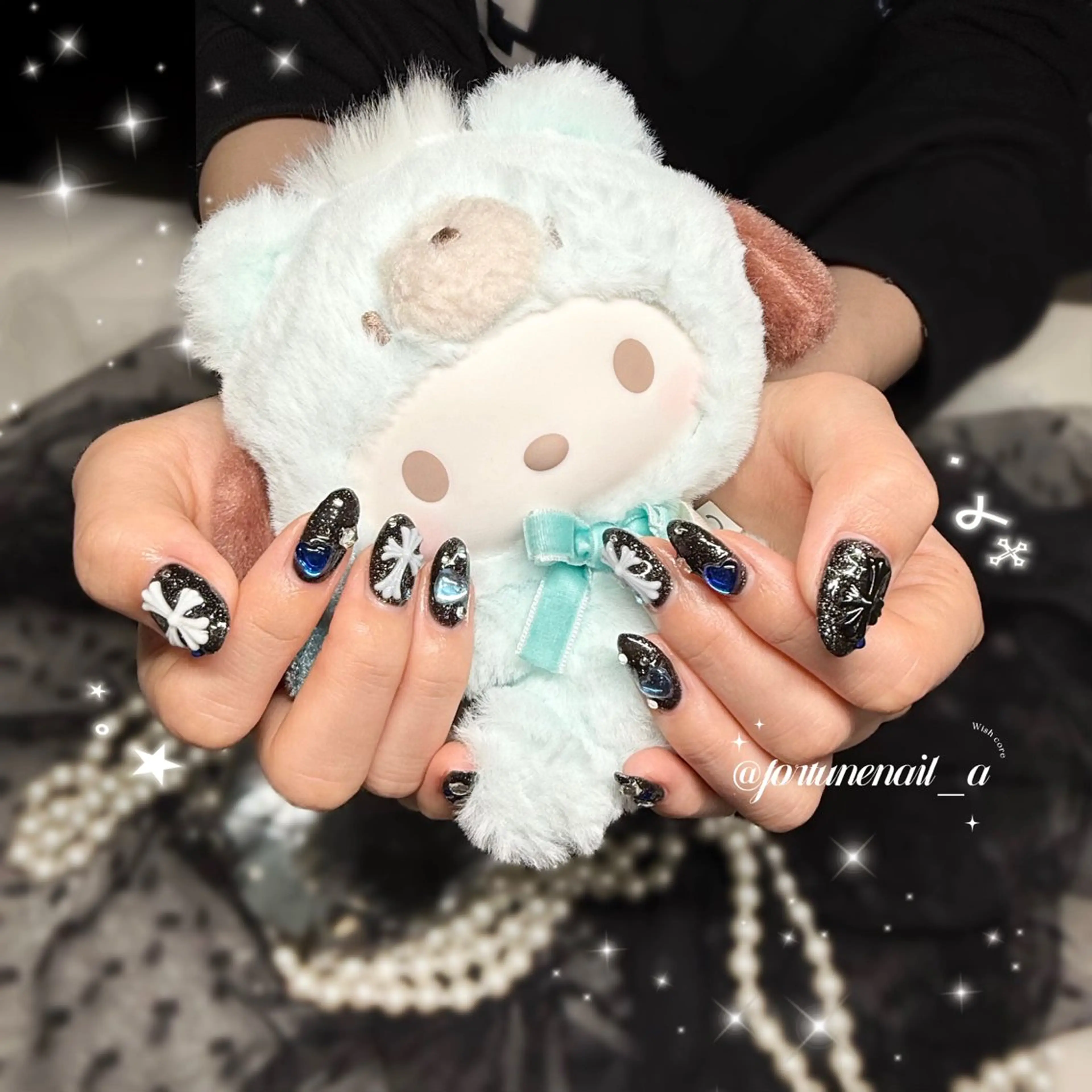 ネイル ハンドネイル ✩.*🎀 aoi🎀4/22空のネイルデザイン