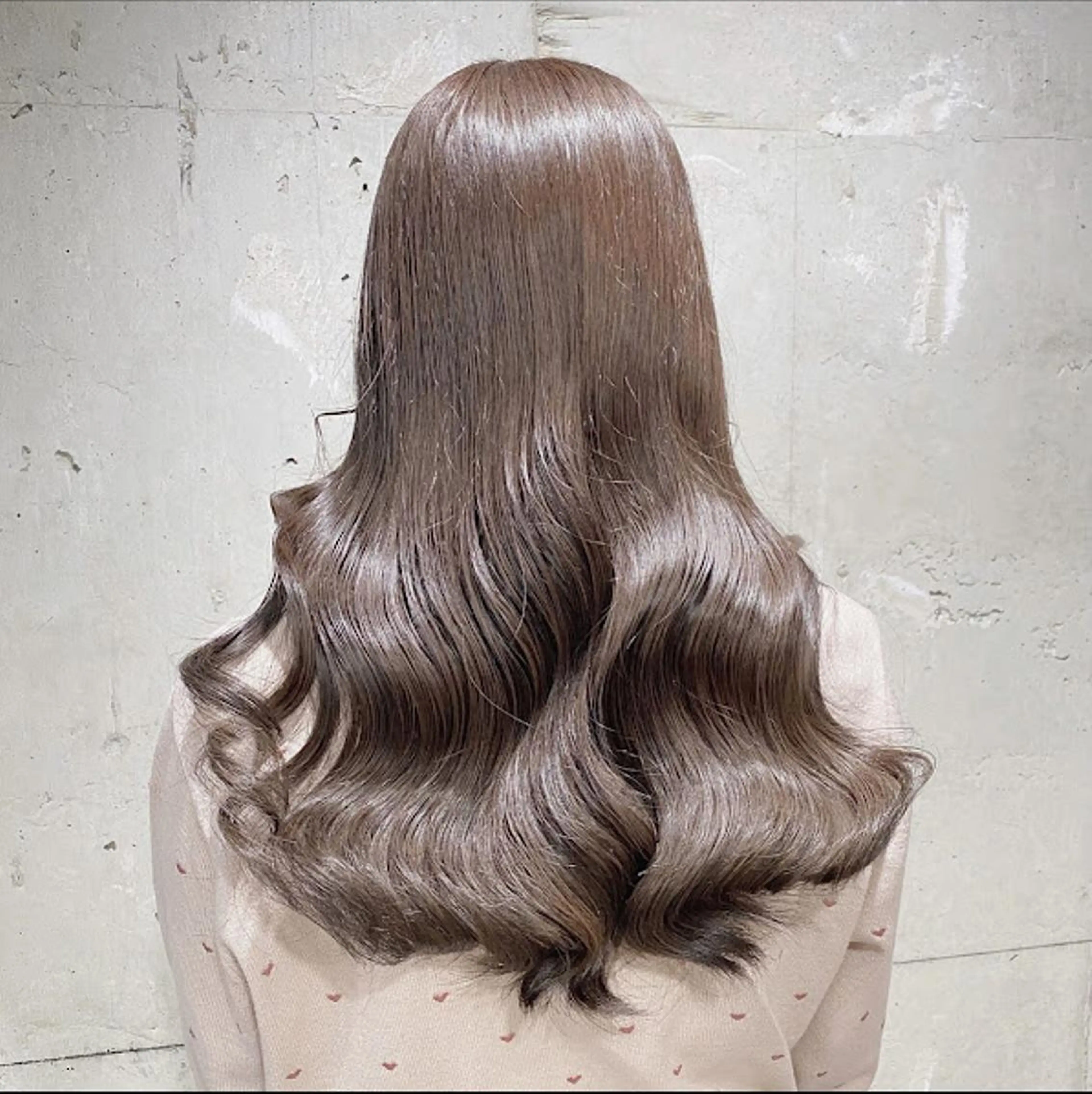 カラー カット トリートメント ヘッドスパ ヘアセット 🪞THEATER 表参道店🩰のヘアスタイル