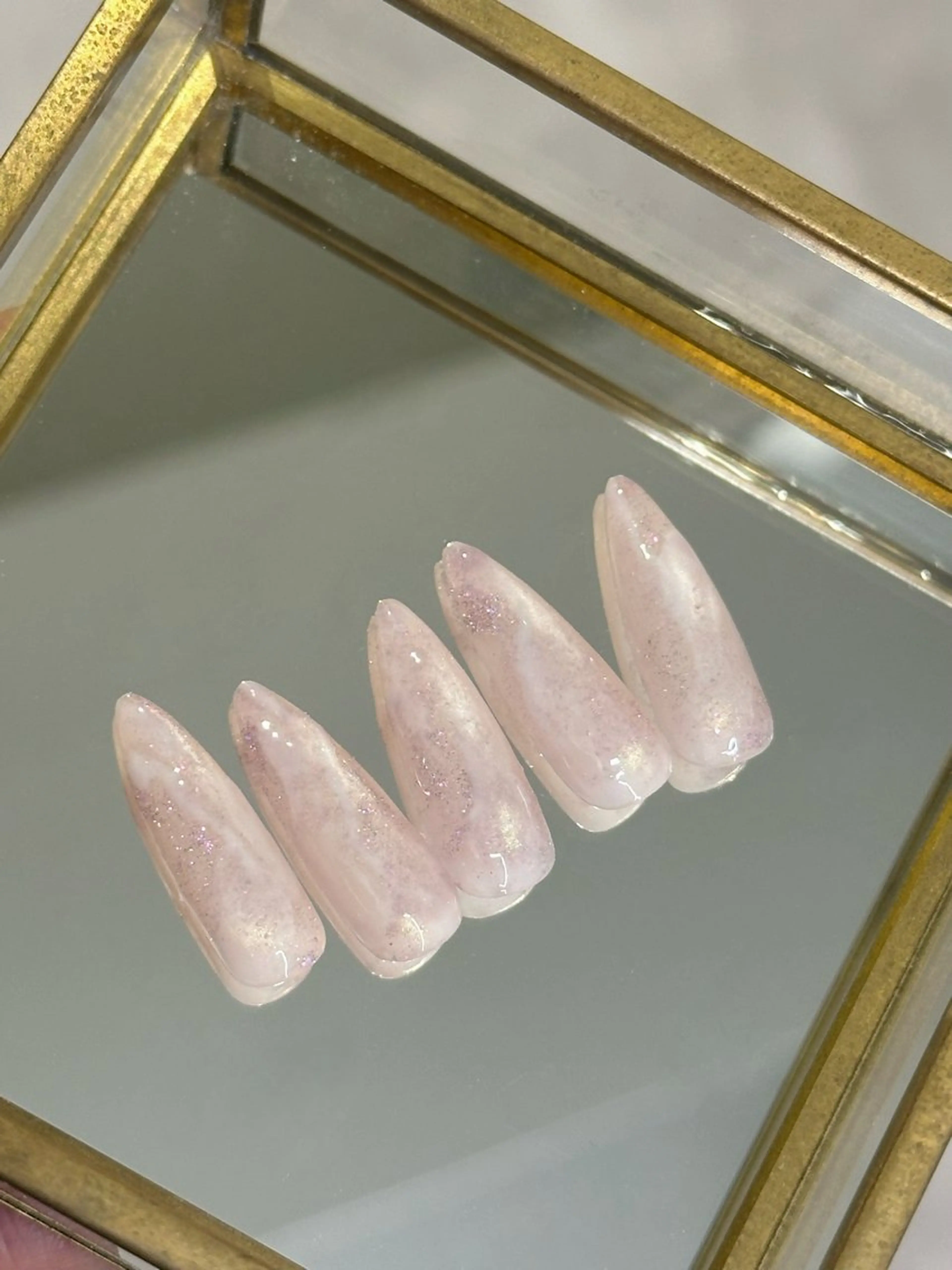 ネイル ハンドネイル 西田 花音のネイルデザイン