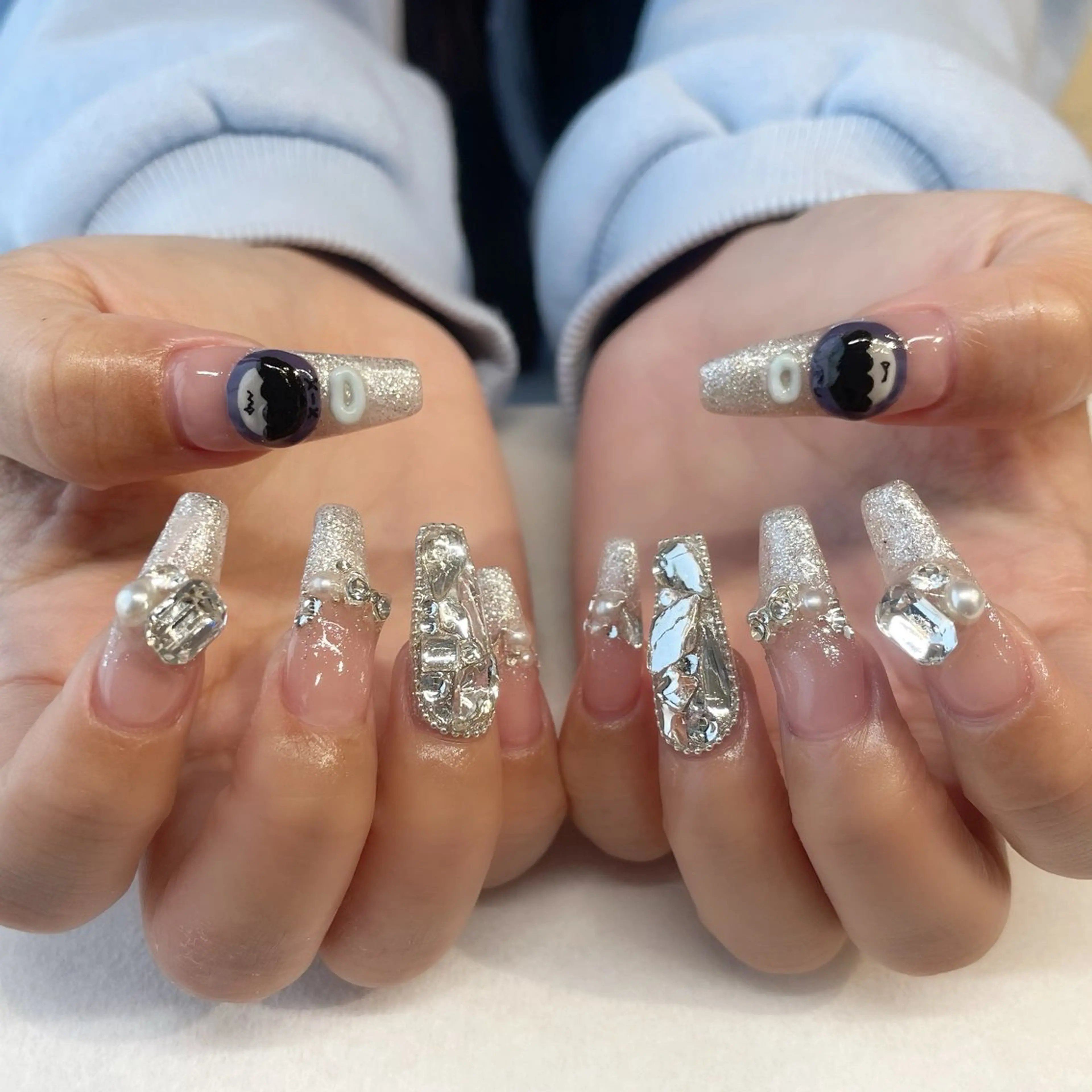 ネイル ハンドネイル 💎🐰 saki. m 🐰💎のネイルデザイン