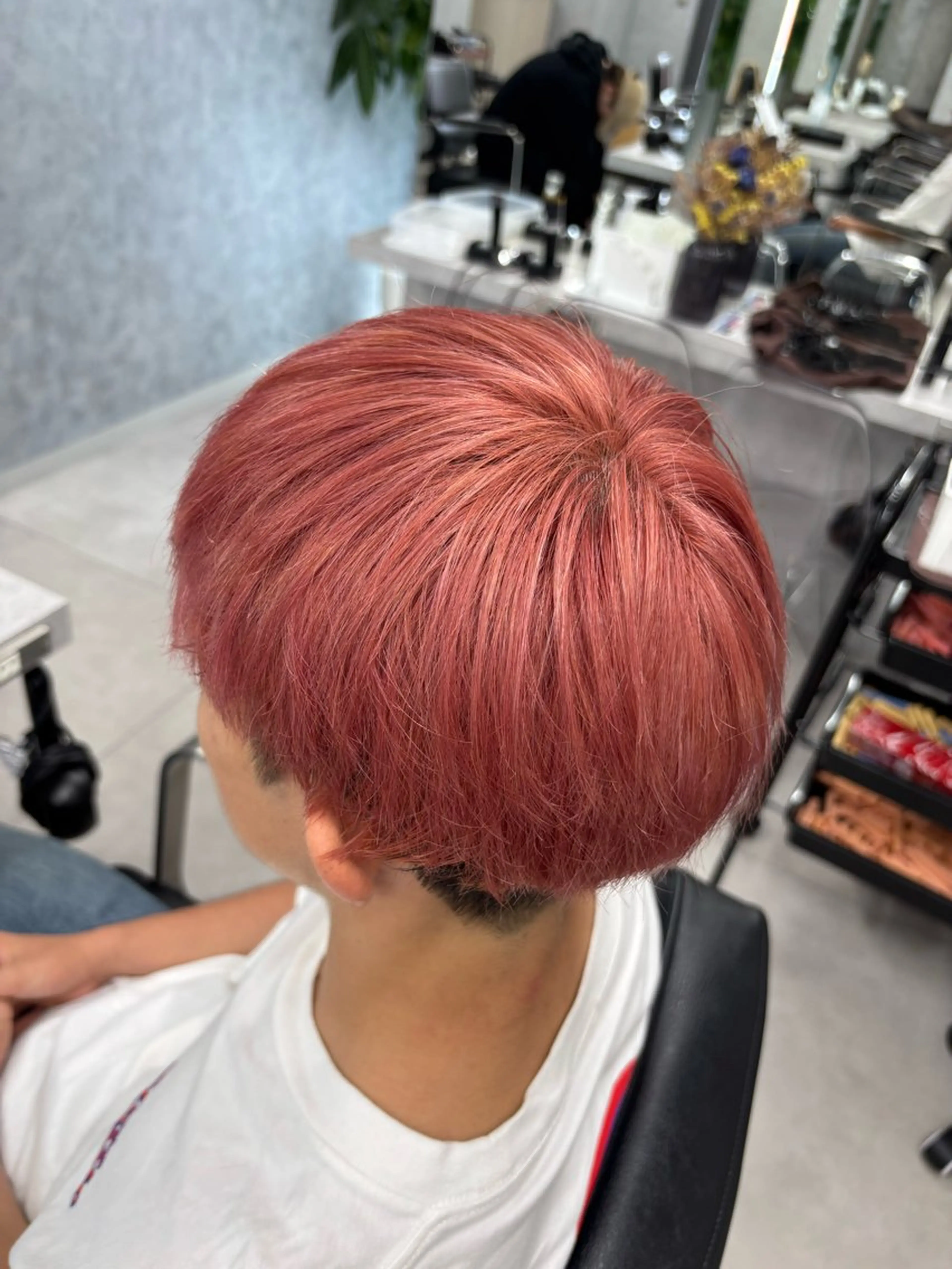 カラー メンズ シャドウ/フェザー パーマメンズりつきのヘアスタイル