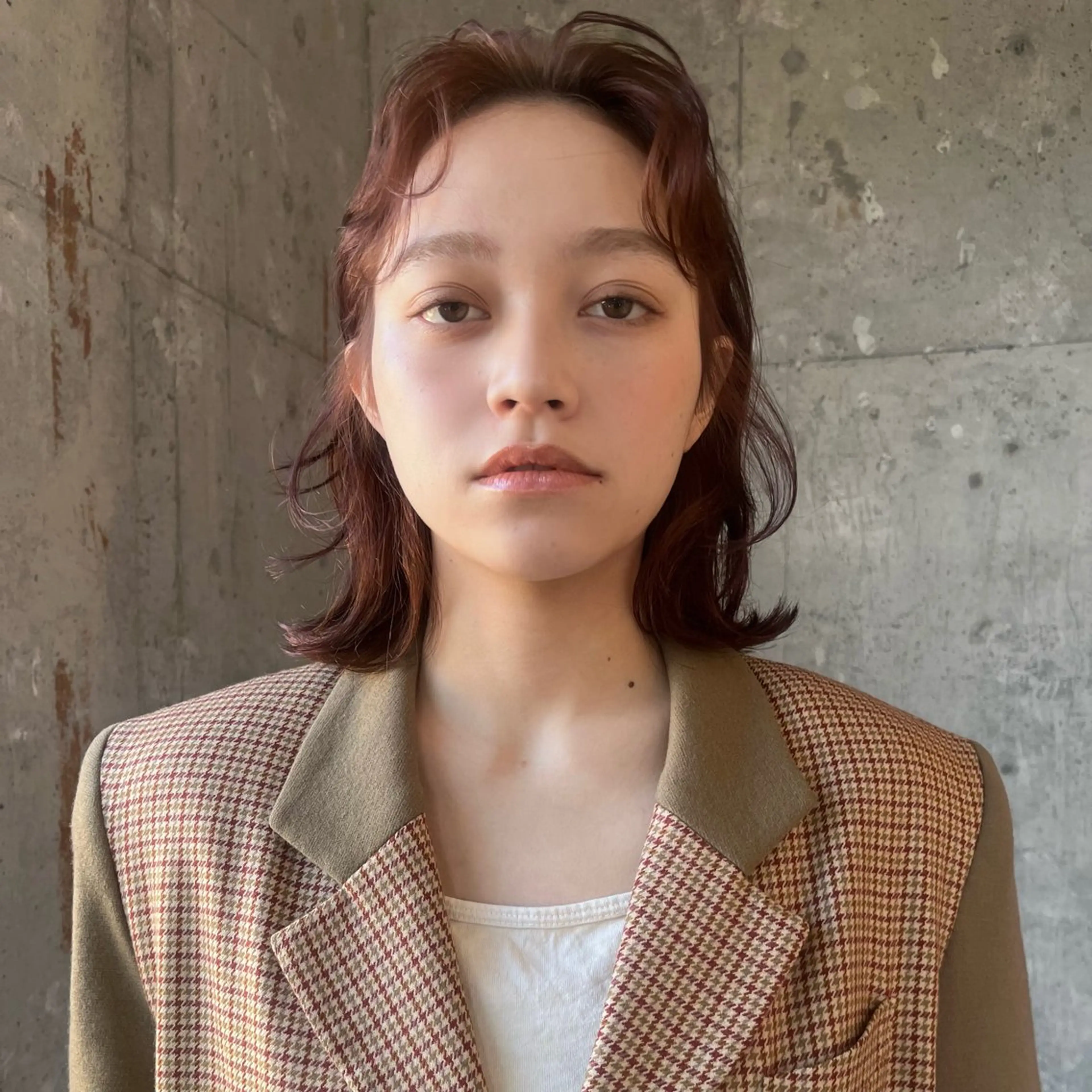 ショート カラー レッドカラー ヘアカラー 市場 優梨 レイヤーカットのヘアスタイル