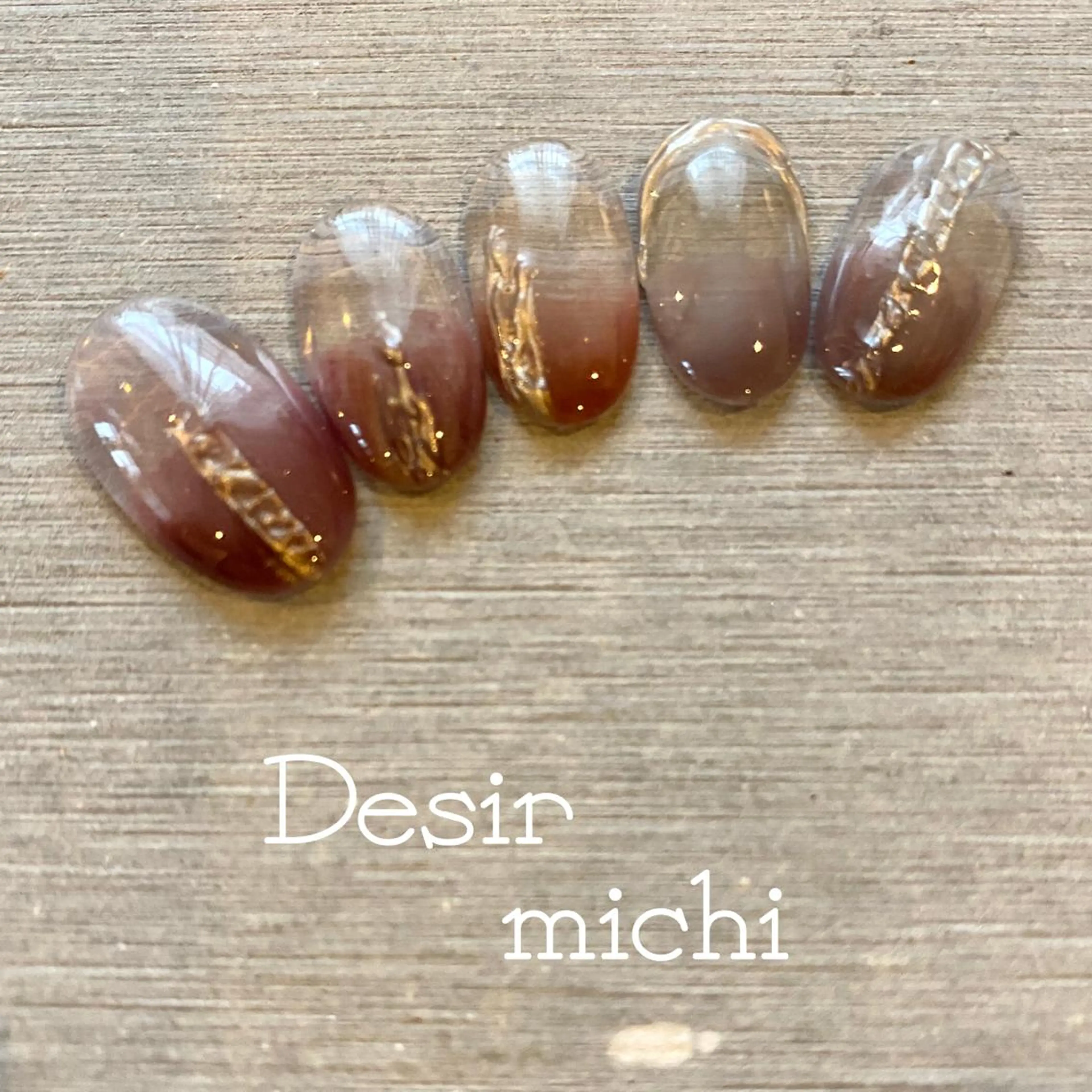 ネイル 伊藤 美智子のネイルデザイン