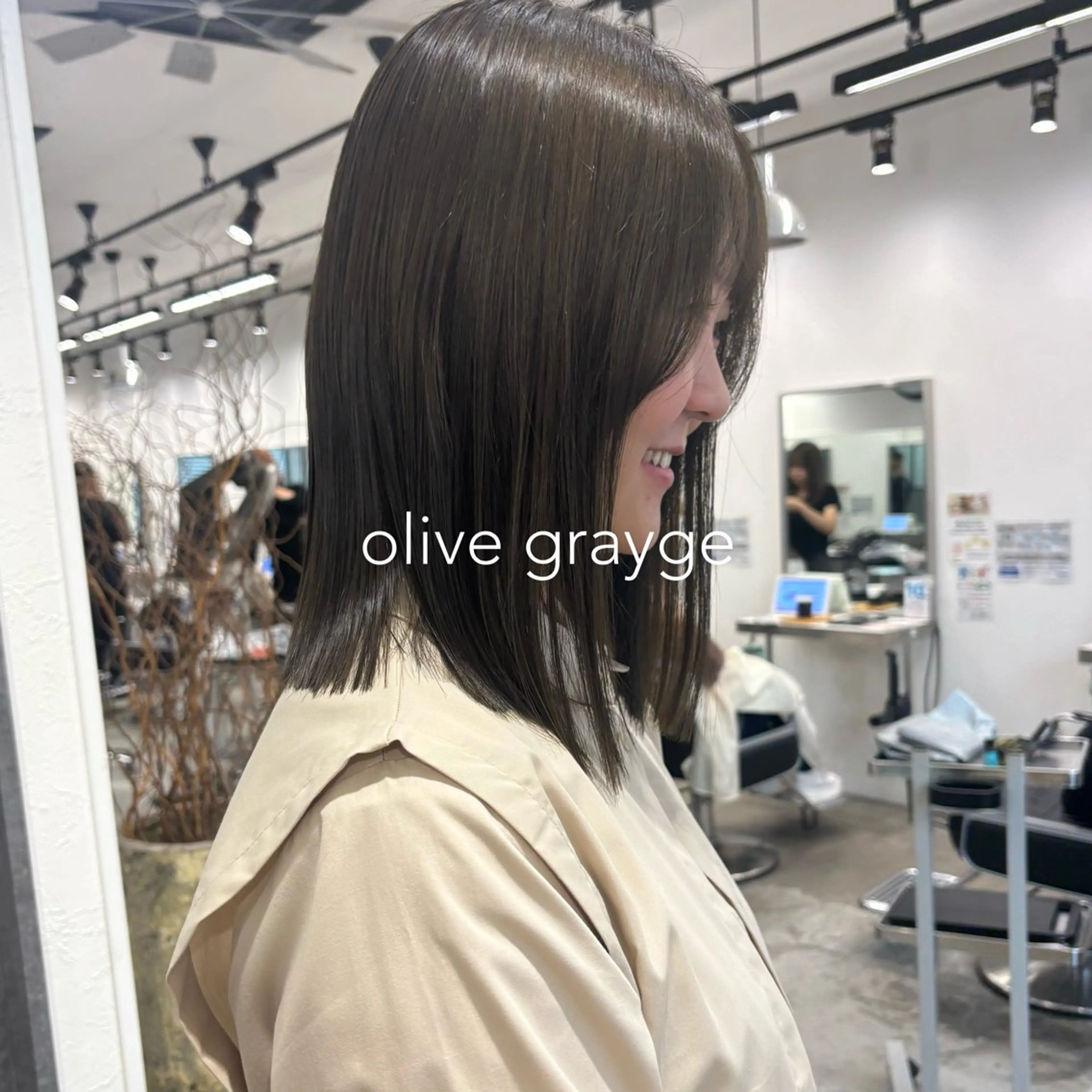 セミロング カラー カット ヘアカラー トリートメント 髪質改善ストレート /暖色カラー🎀🪞のヘアスタイル