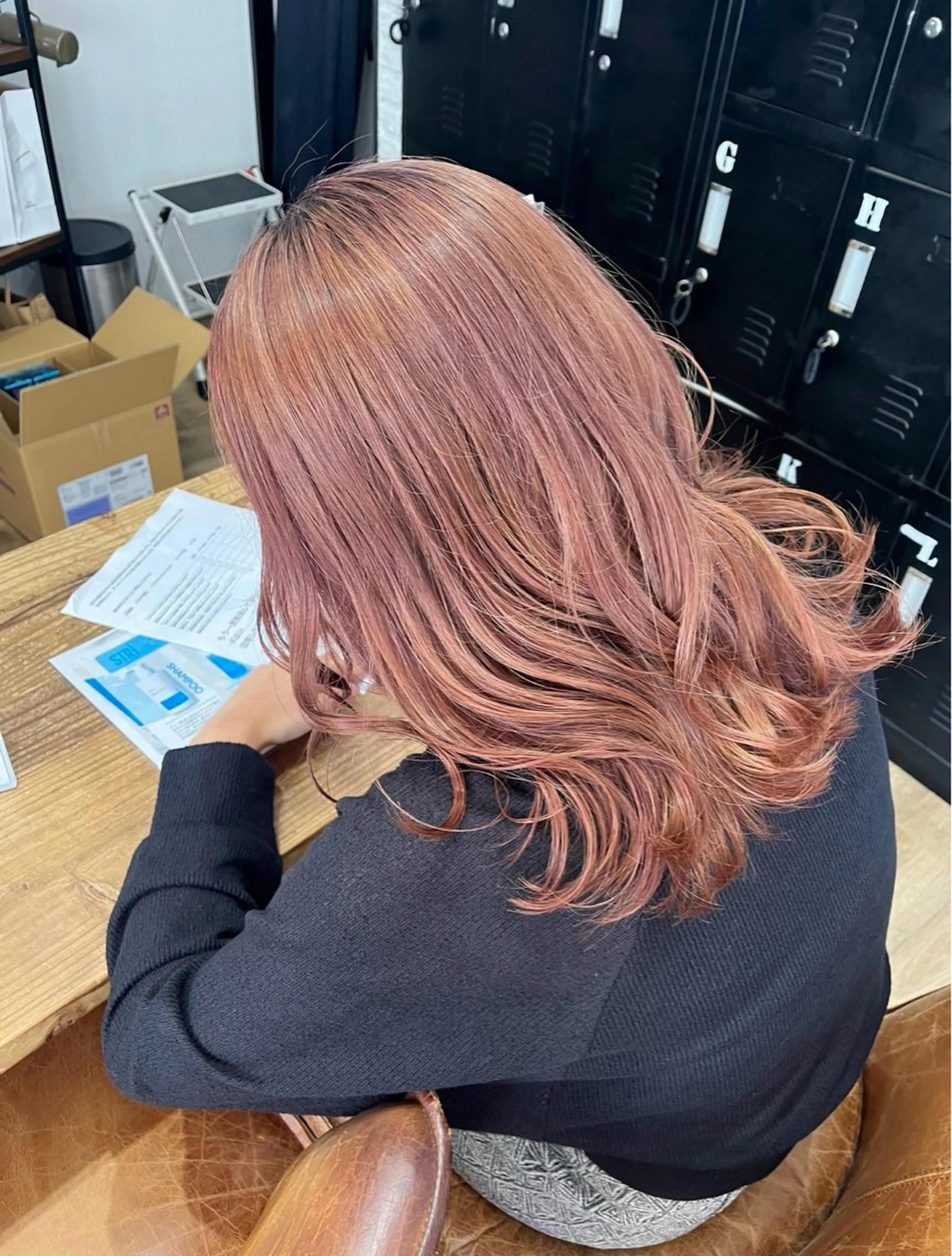 セミロング カラー ベージュカラー ブリーチ ブラウンカラー ハイトーンカラー イルミナカラー カット ヘアカラー トリートメント Risa🐈‍⬛/ グレージュ/透明感のヘアスタイル