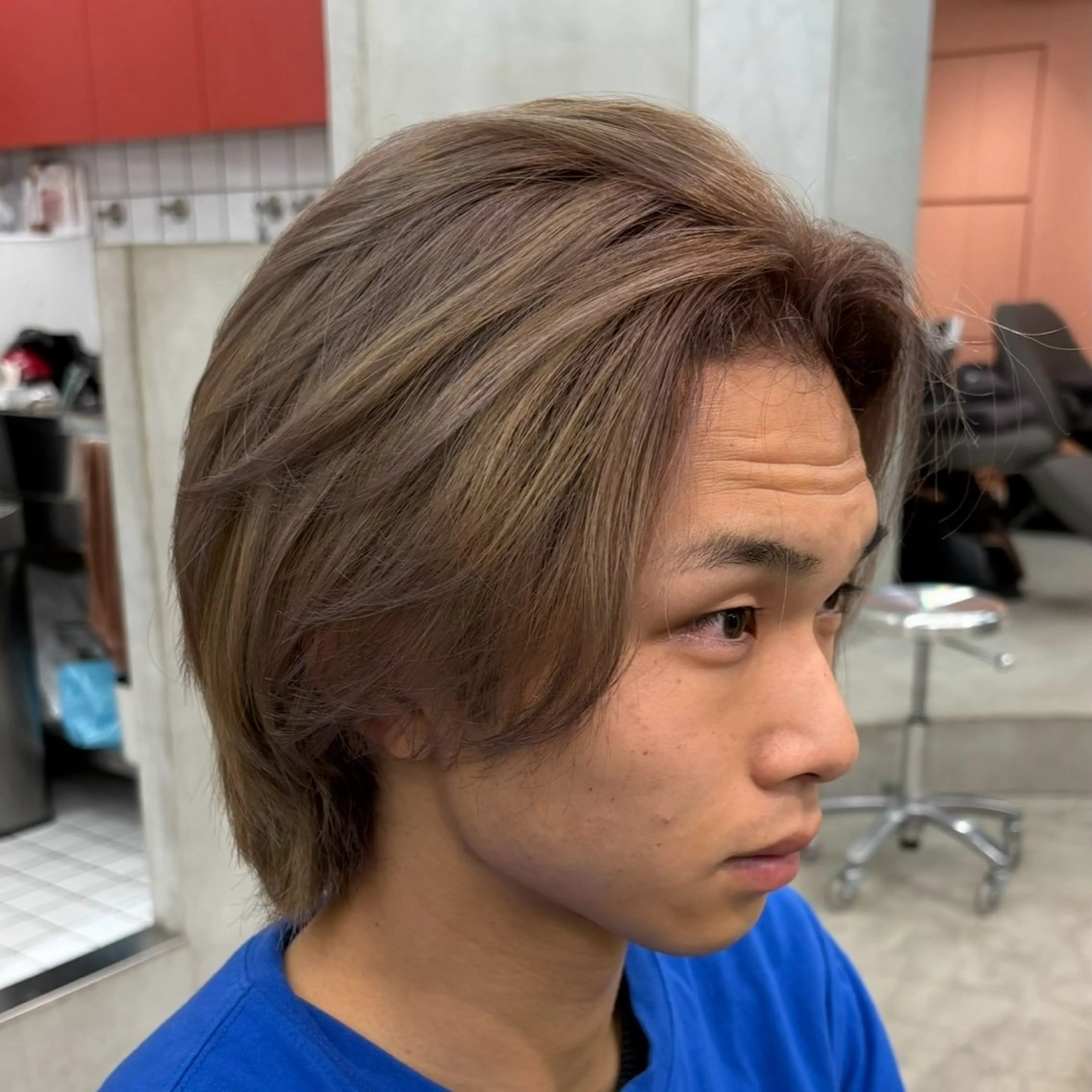 カラー パーマ メンズ メンズブリーチ ベージュカラー ブリーチ ミルクティーベージュ 【メンズ特化】 イマダナツミのヘアスタイル