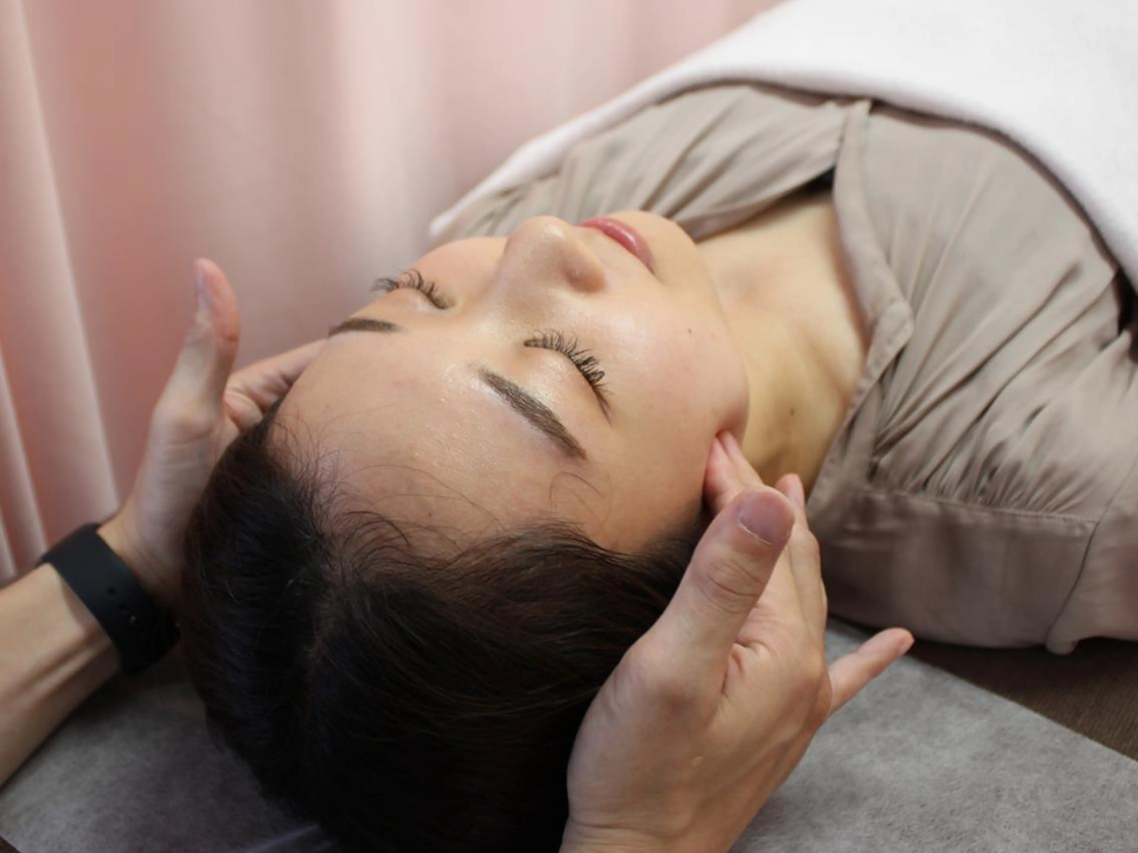 エステ リラク 同心整骨院 美容鍼・整体・小顔のエステ・リラクイメージ