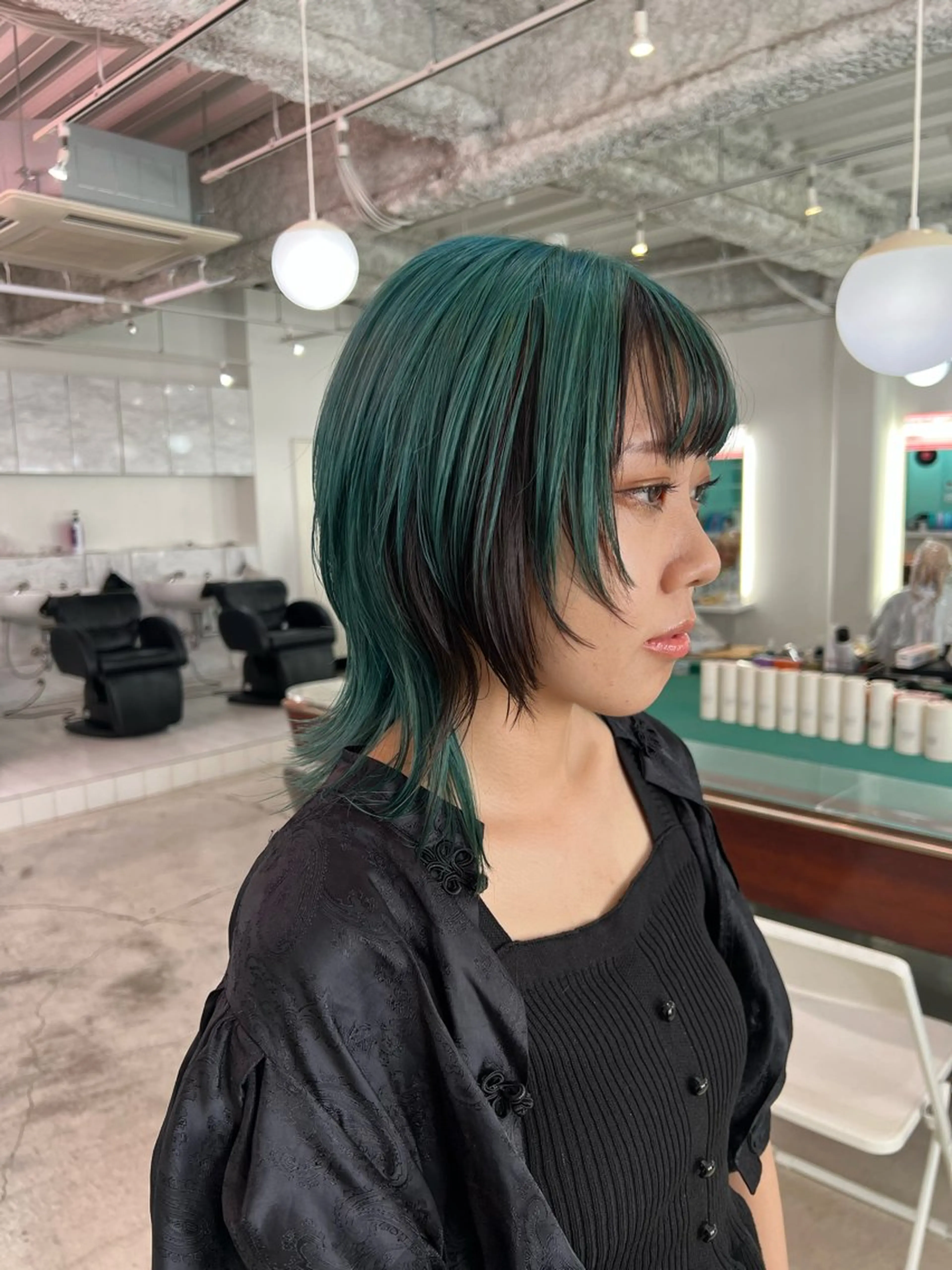 ミディアム 💥ウルフカット デザインあんな💥のヘアスタイル