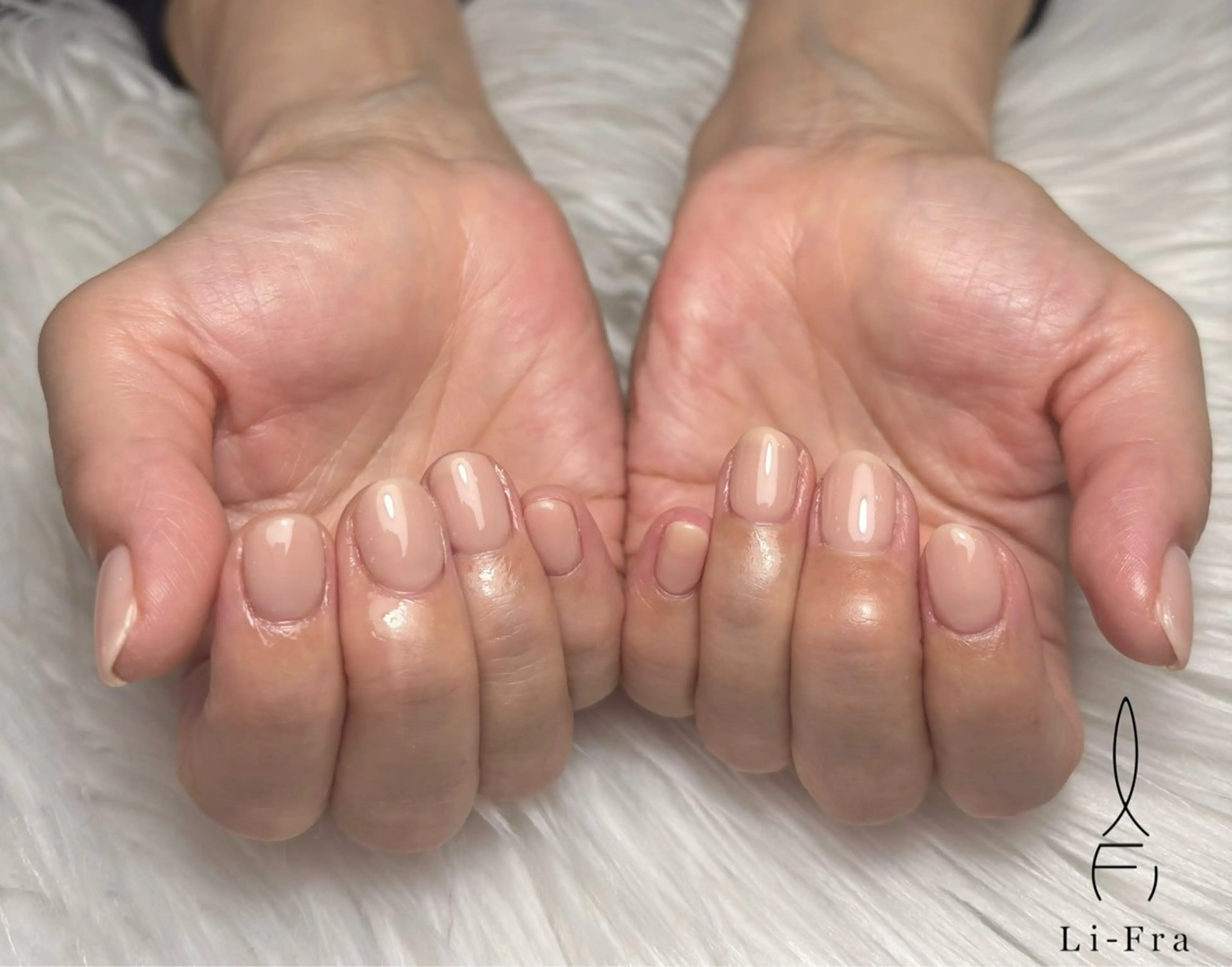 ネイル ハンドネイル lifra MOKAのネイルデザイン