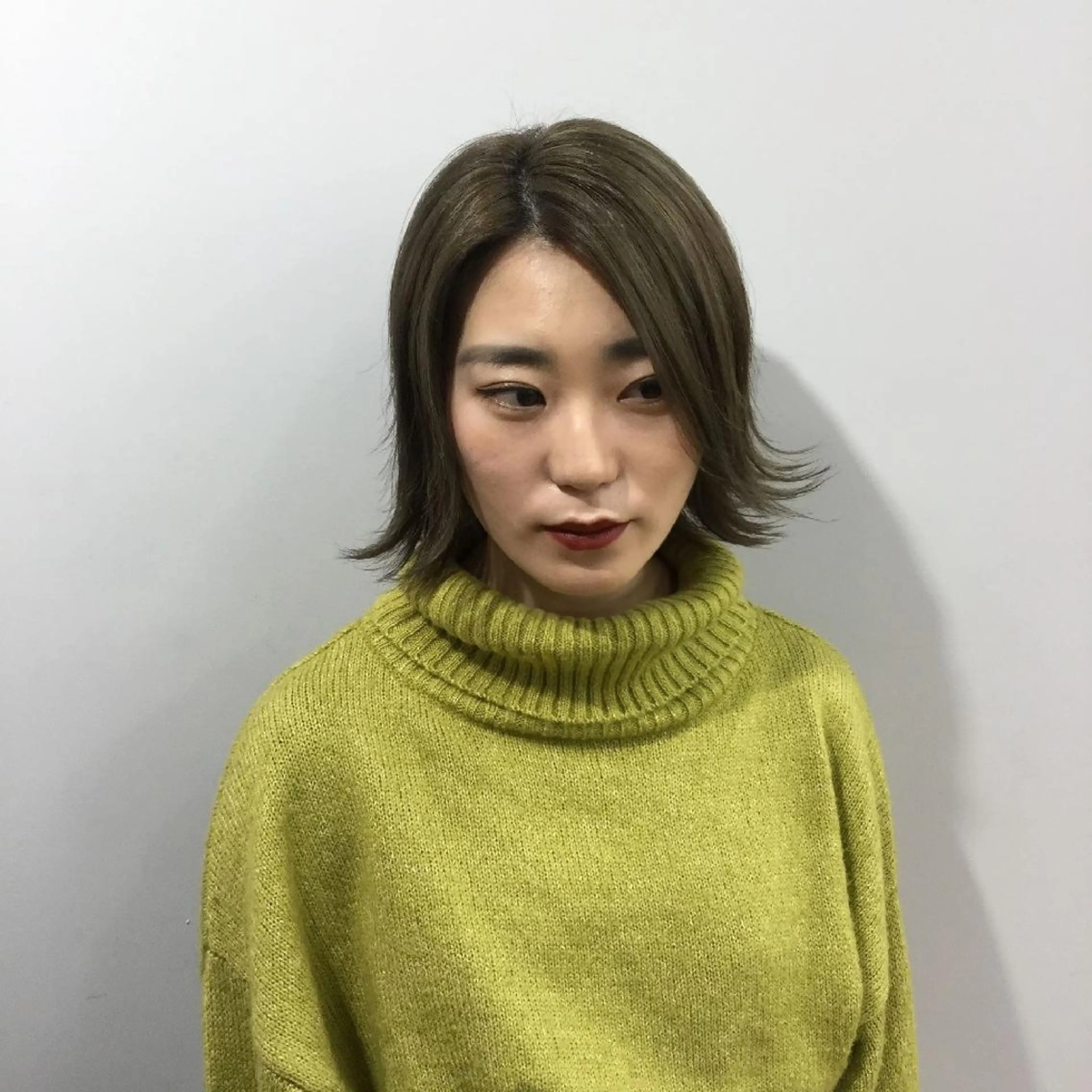 ショート カラー 艶髪サラサラカラー 🌈前原健吾のヘアスタイル