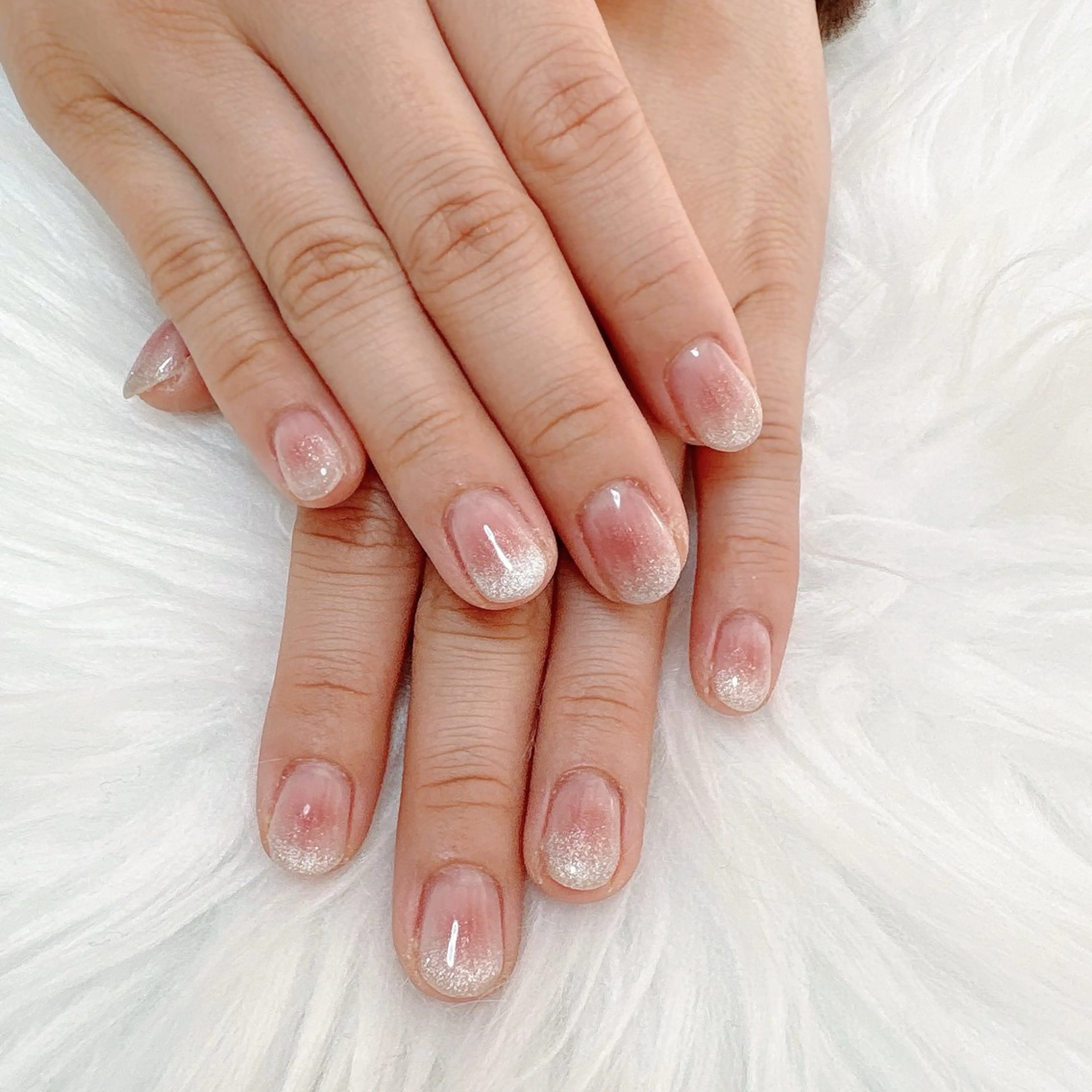 ネイル チークネイル フレンチネイル ジェルネイル マグネットネイル マグネットフレンチ 【早朝・深夜🉑】 Charlmeのネイルデザイン