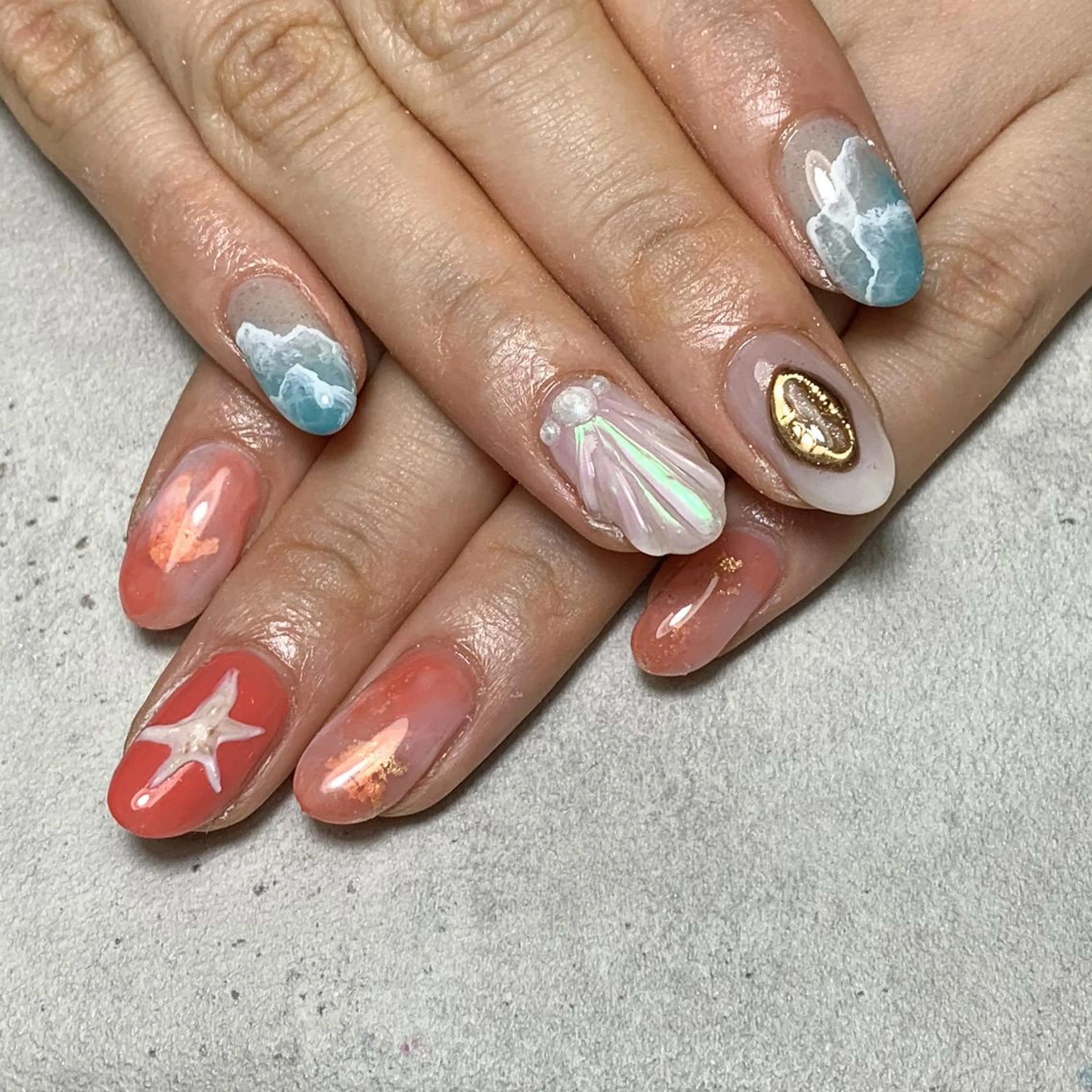 ネイル ハンドネイル FIORITURA aiのネイルデザイン