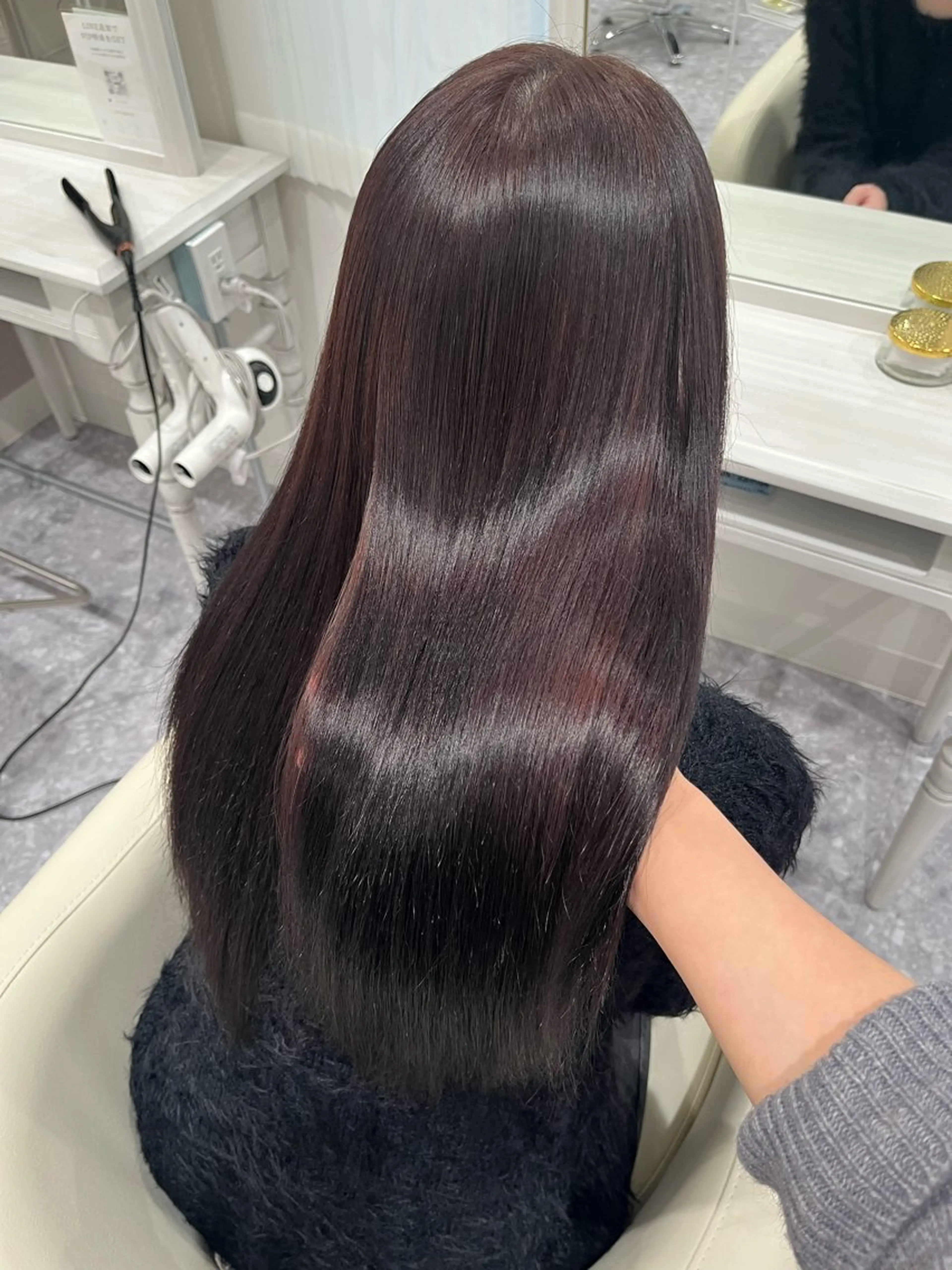 ロング カラー トリートメント カット ヘアカラー トリートメント 河西 楓のヘアスタイル