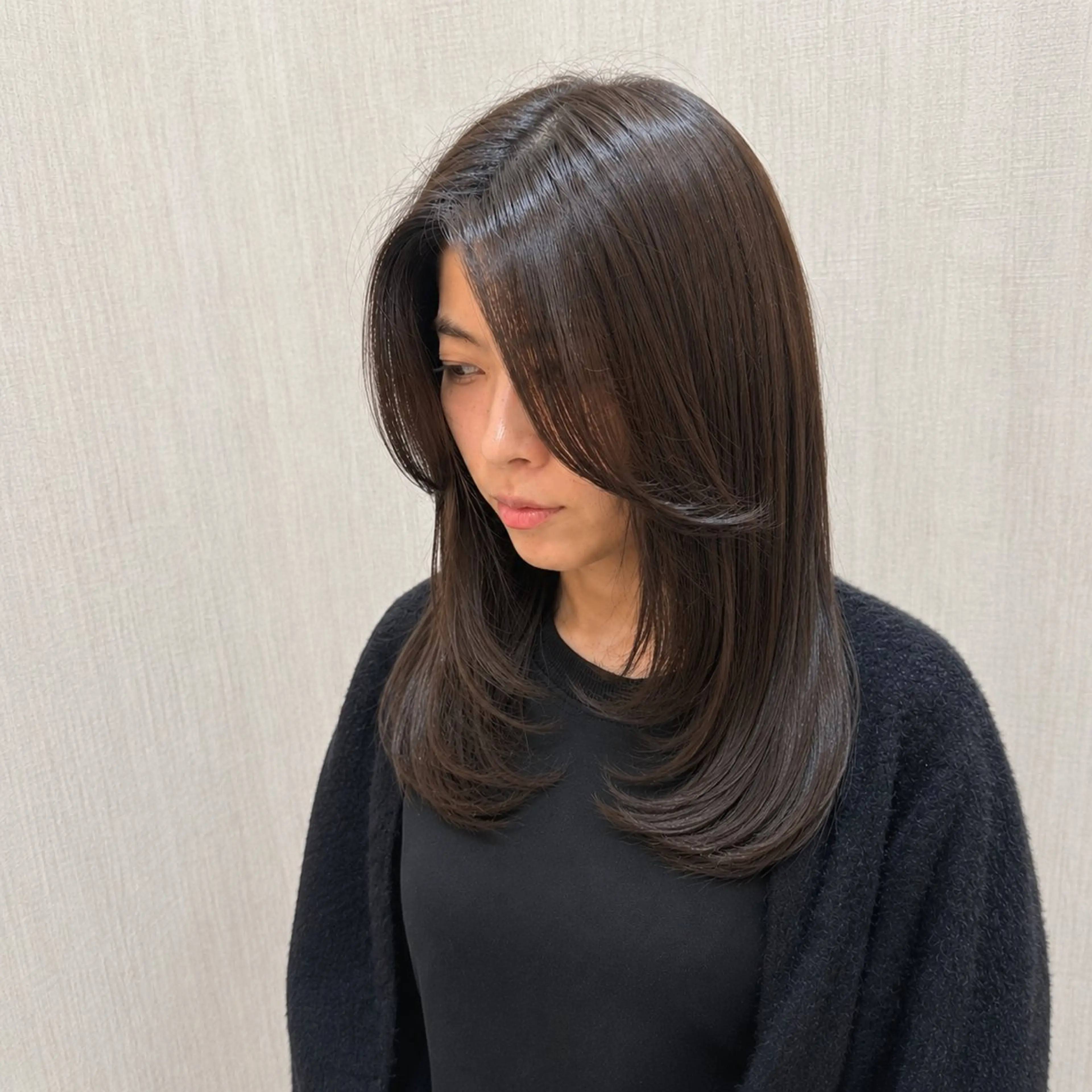 セミロング くびれヘア 顔まわりレイヤー 顔周りカット 韓国風ヘア レイヤーカット カット ヘアカラー トリートメント 店長✨レイヤー✖️ 髪質改善✖️韓国ヘアのヘアスタイル
