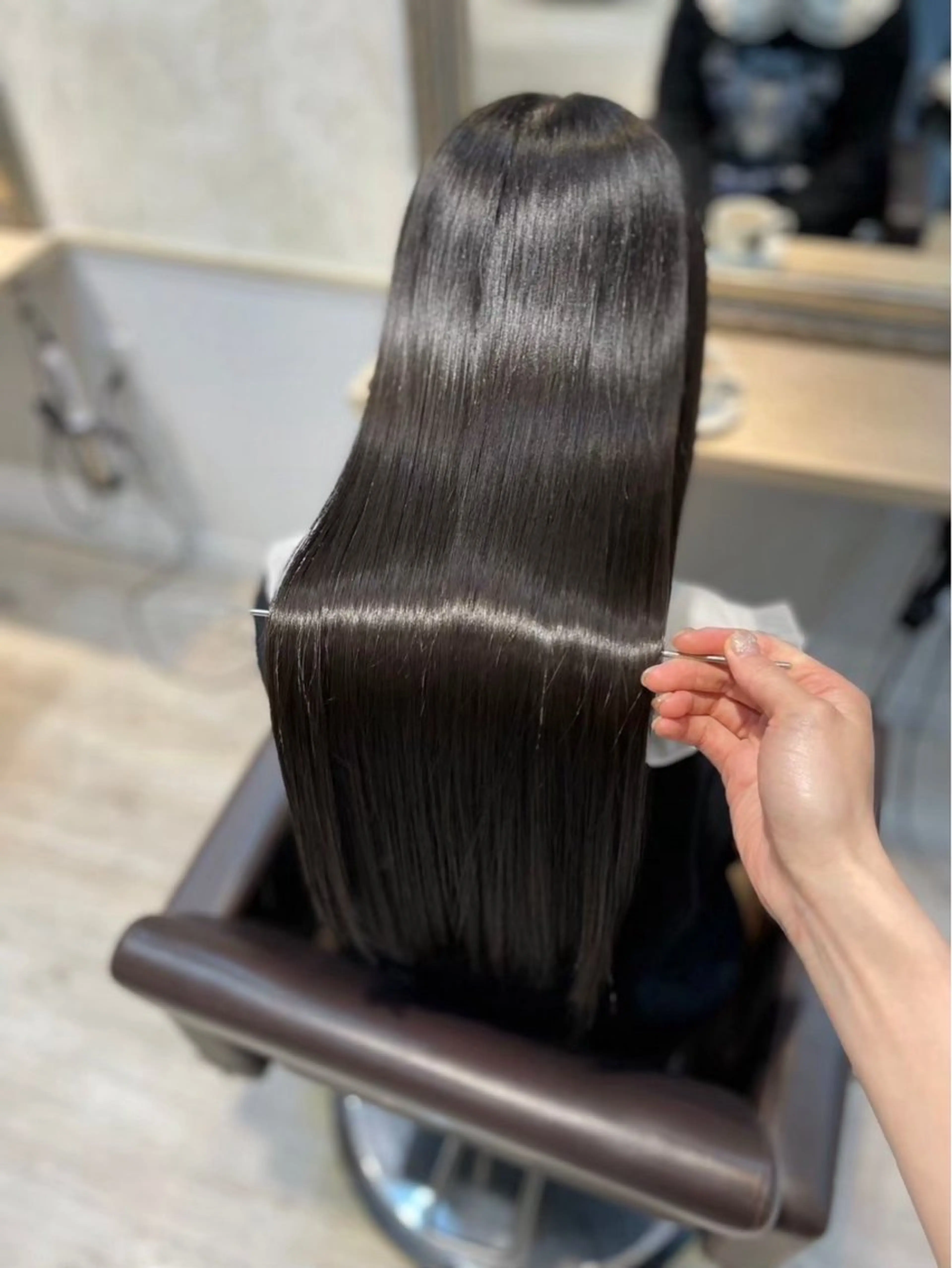 ロング カラー Lutia池袋所属・lutia池袋 momoka⠀のヘアスタイル