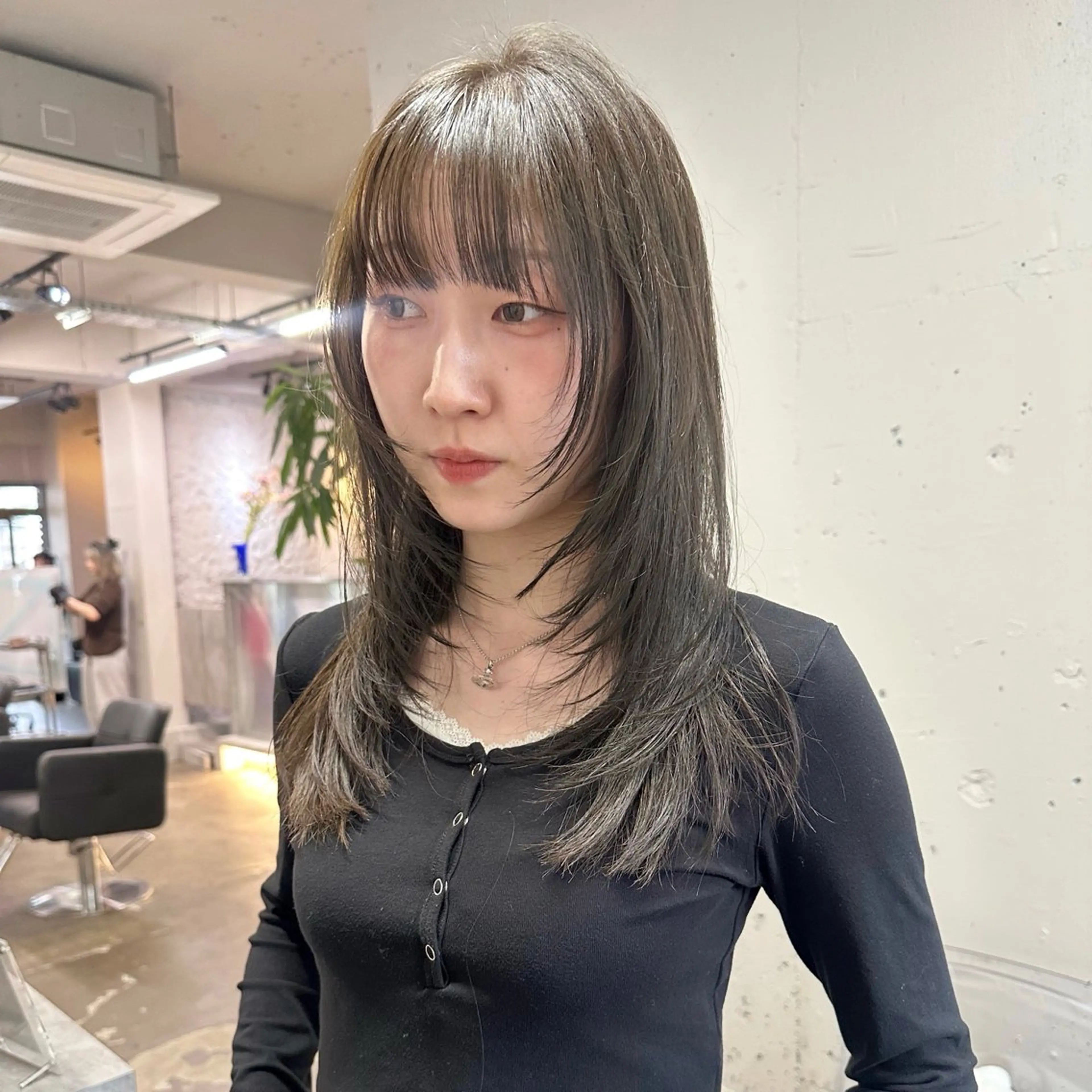 【当日予約限定クーポン🪶】ハッシュカット➕ブリーチなしダブルカラー🍀シャギーな質感の似合わせカット🎵※平日限定の写真