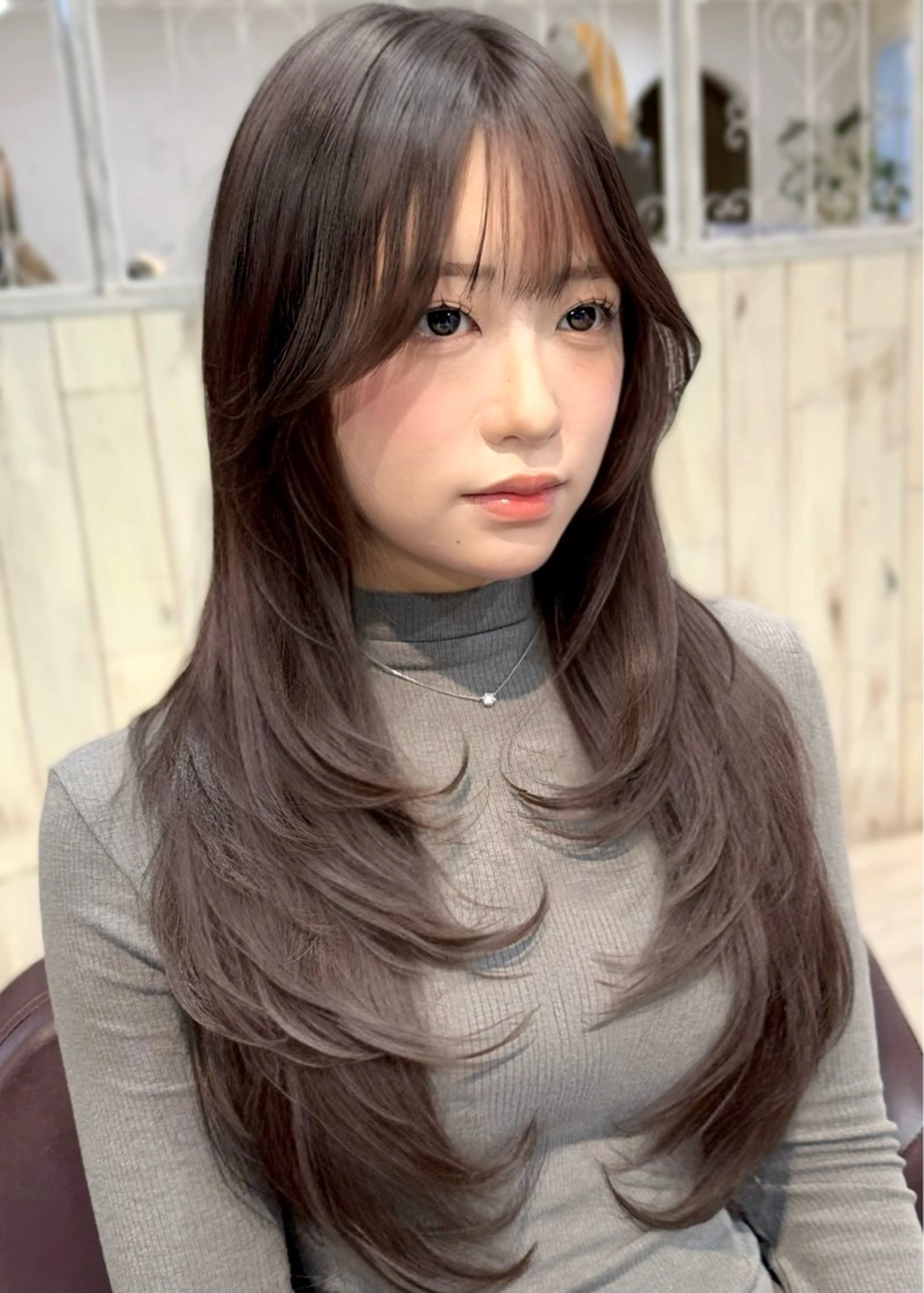 ロング カット ヘアカラー トリートメント 大人可愛いレイヤー 大田のヘアスタイル