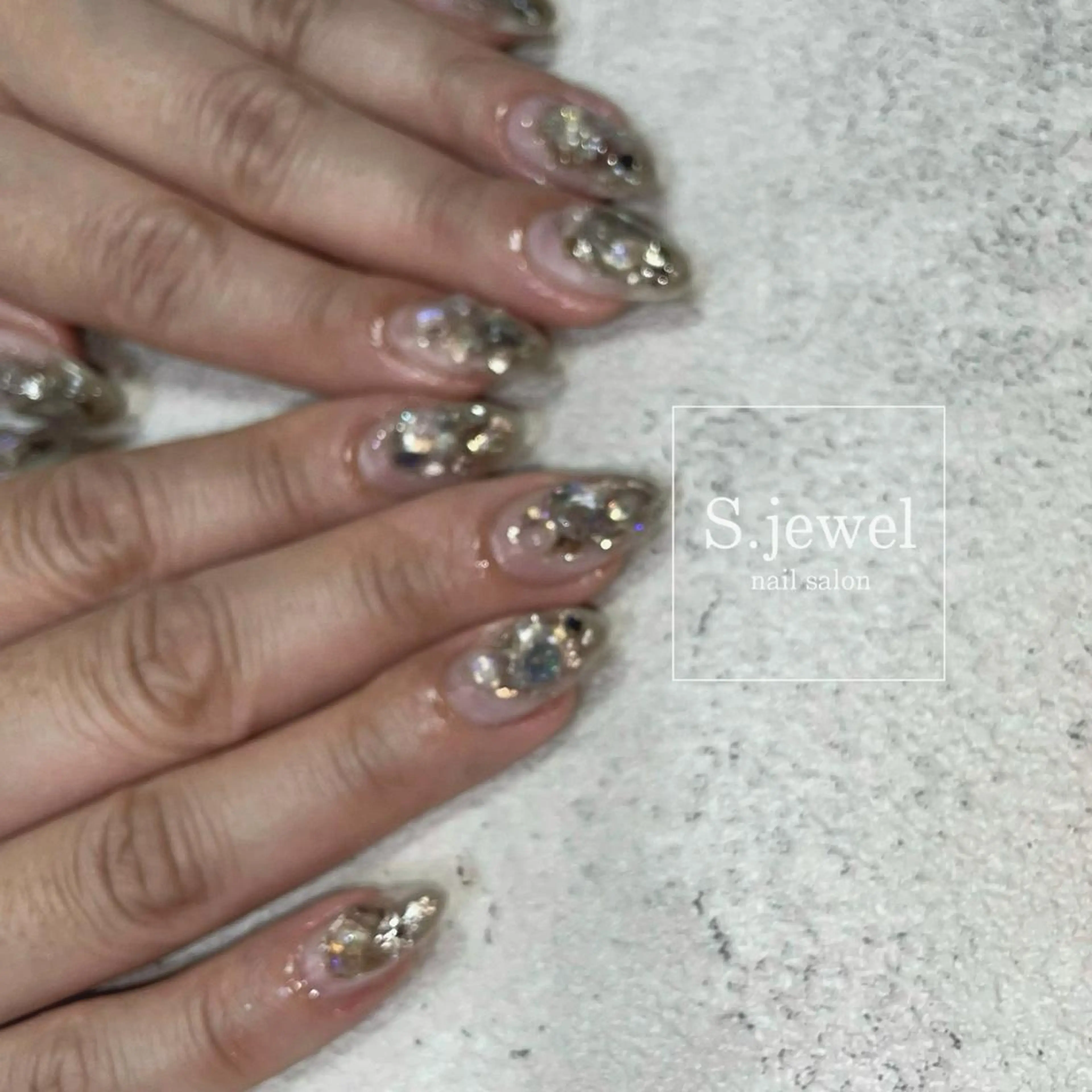 ネイル S. JEWELのネイルデザイン
