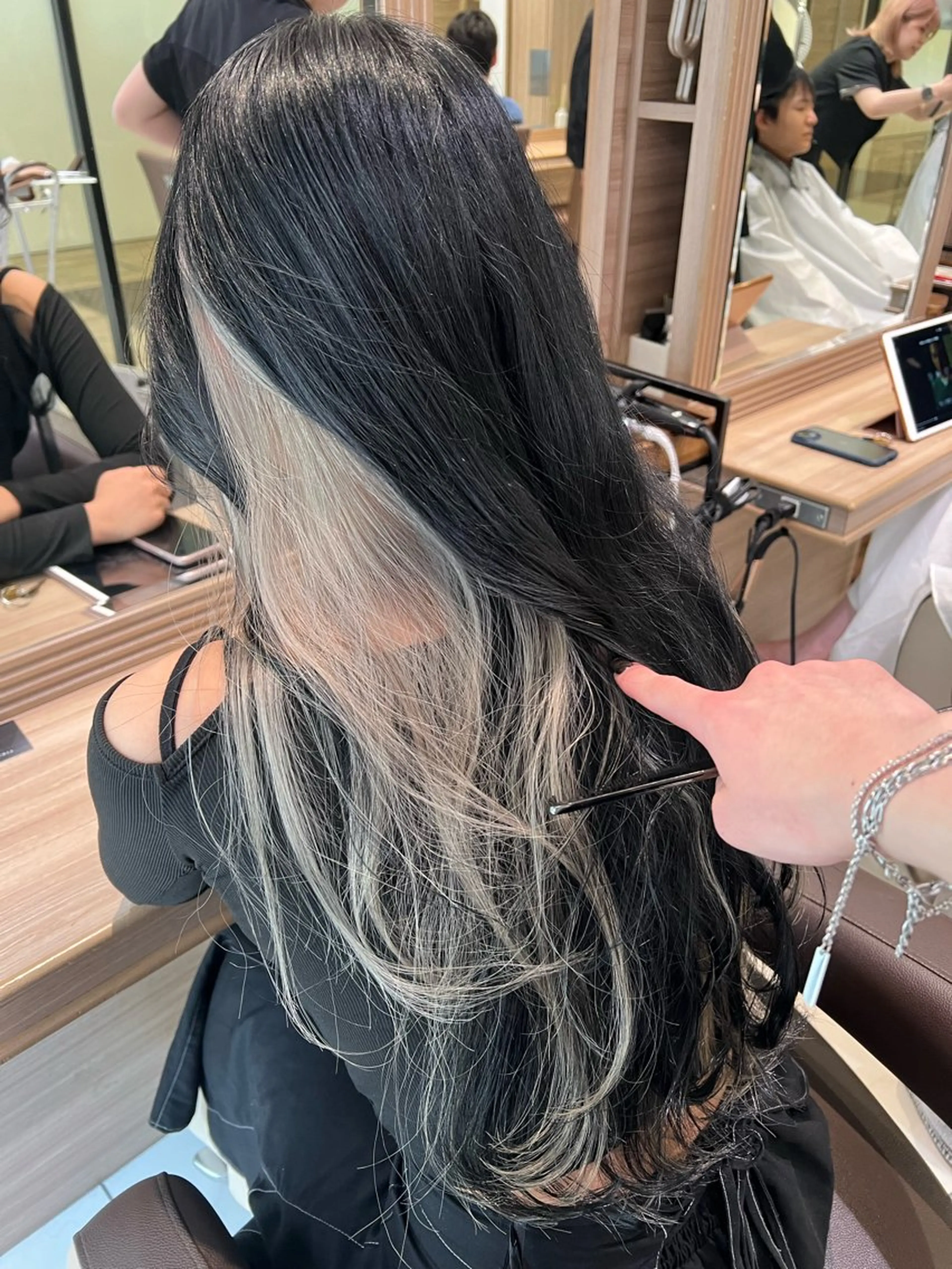 ロング カラー ブリーチ/デザイン 💎ryuyaのヘアスタイル