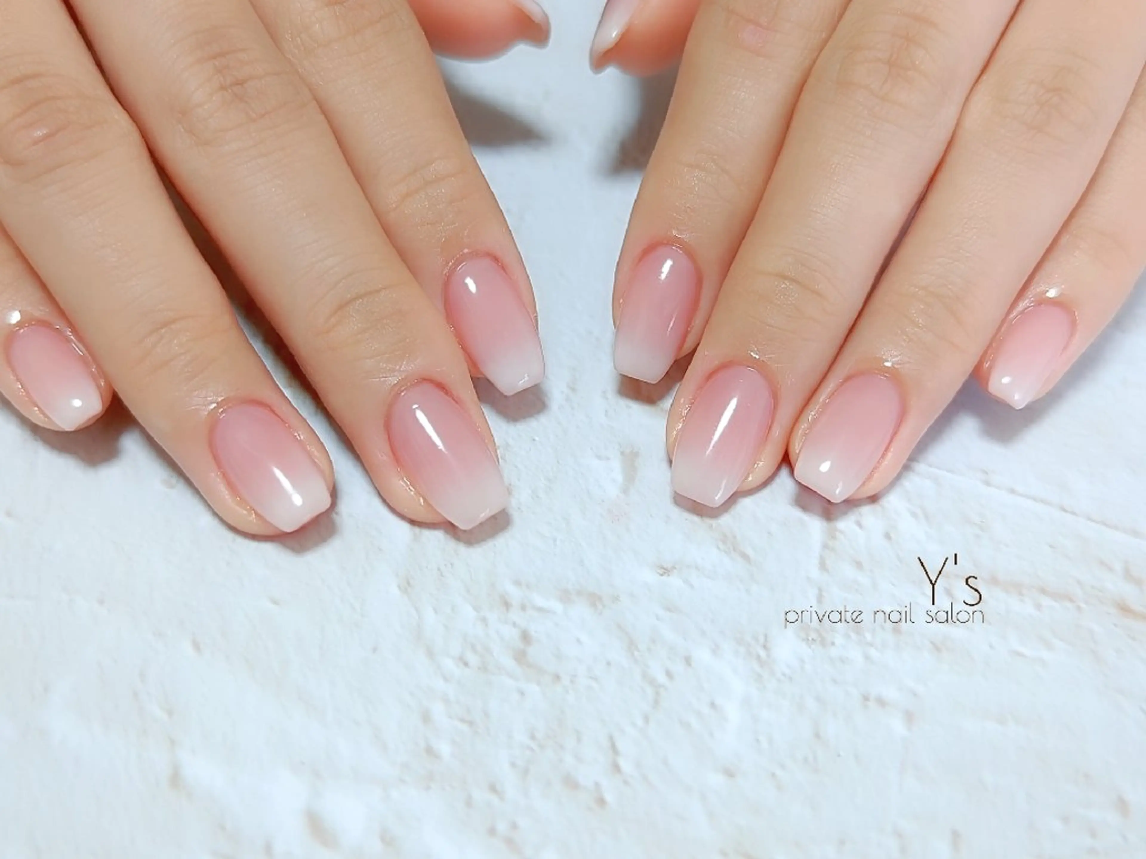 ネイル ハンドネイル YUMI NAGAI  のネイルデザイン