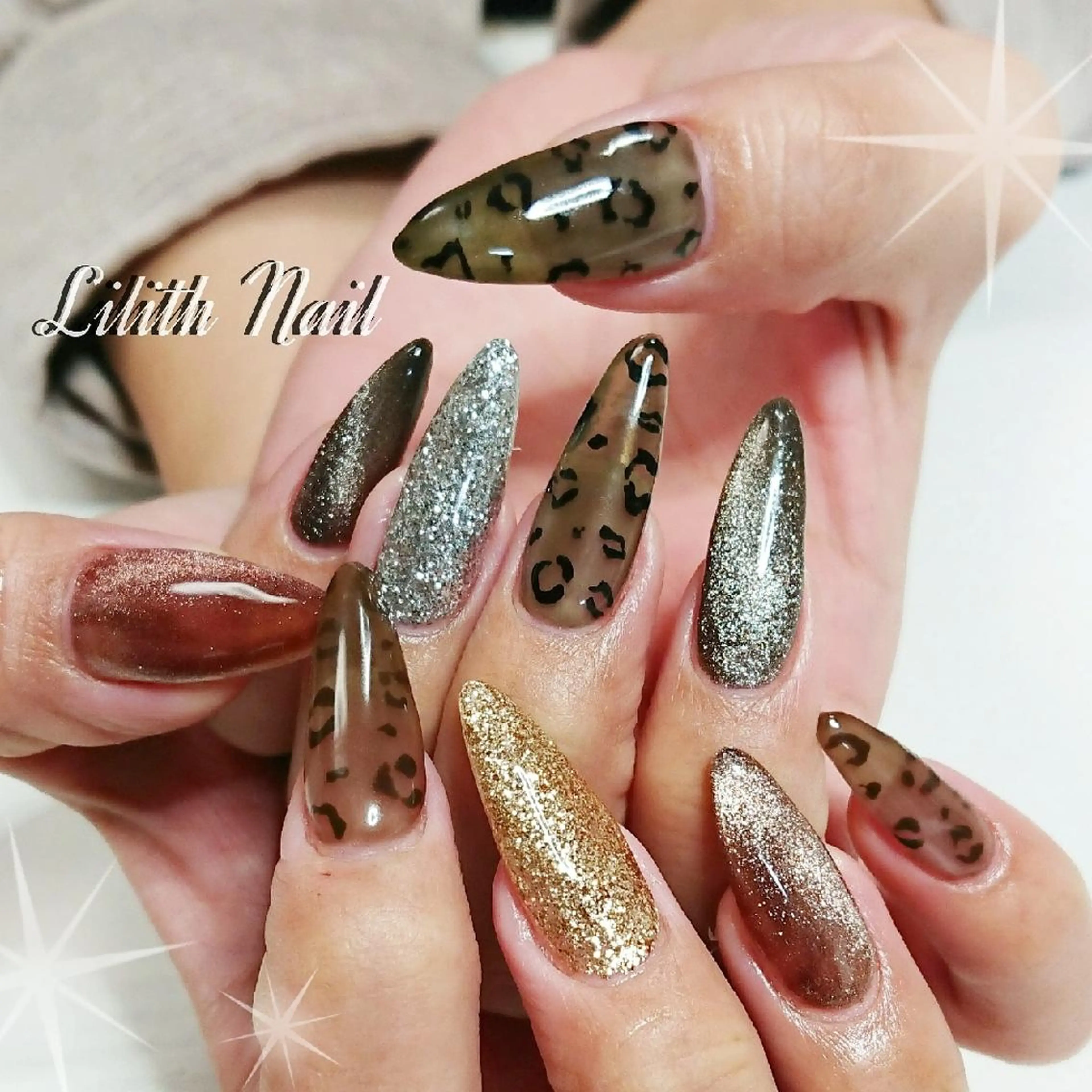 ネイル ロングネイル Lilith Nailのネイルデザイン