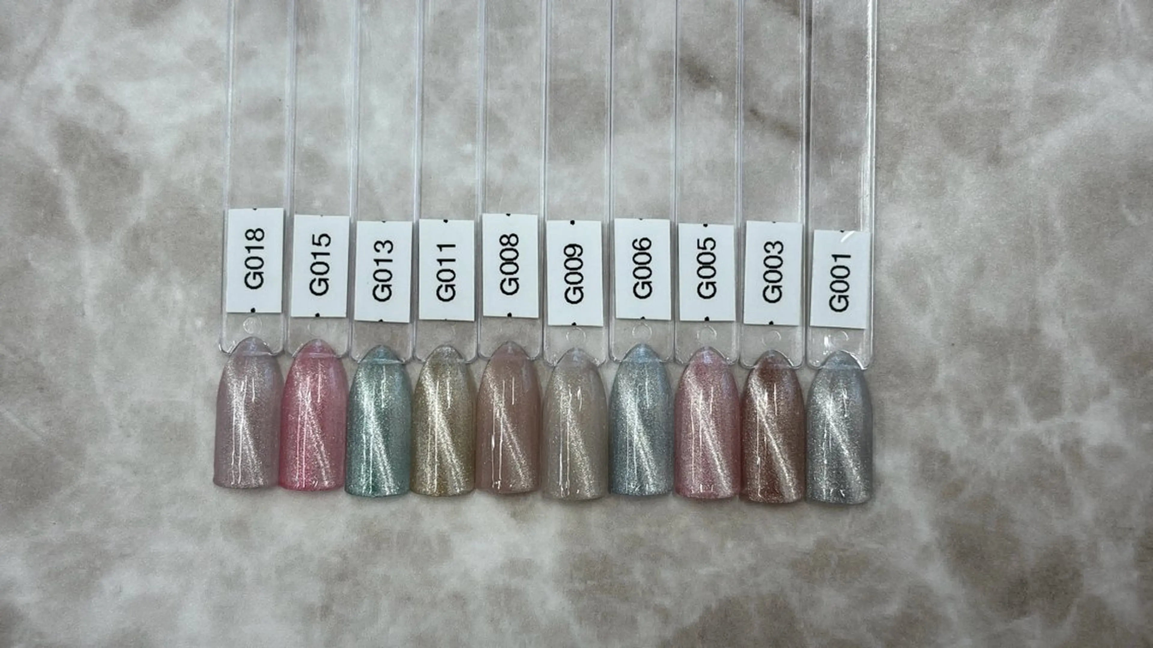 期間限定！マグネットワンカラー🧲3850円の写真