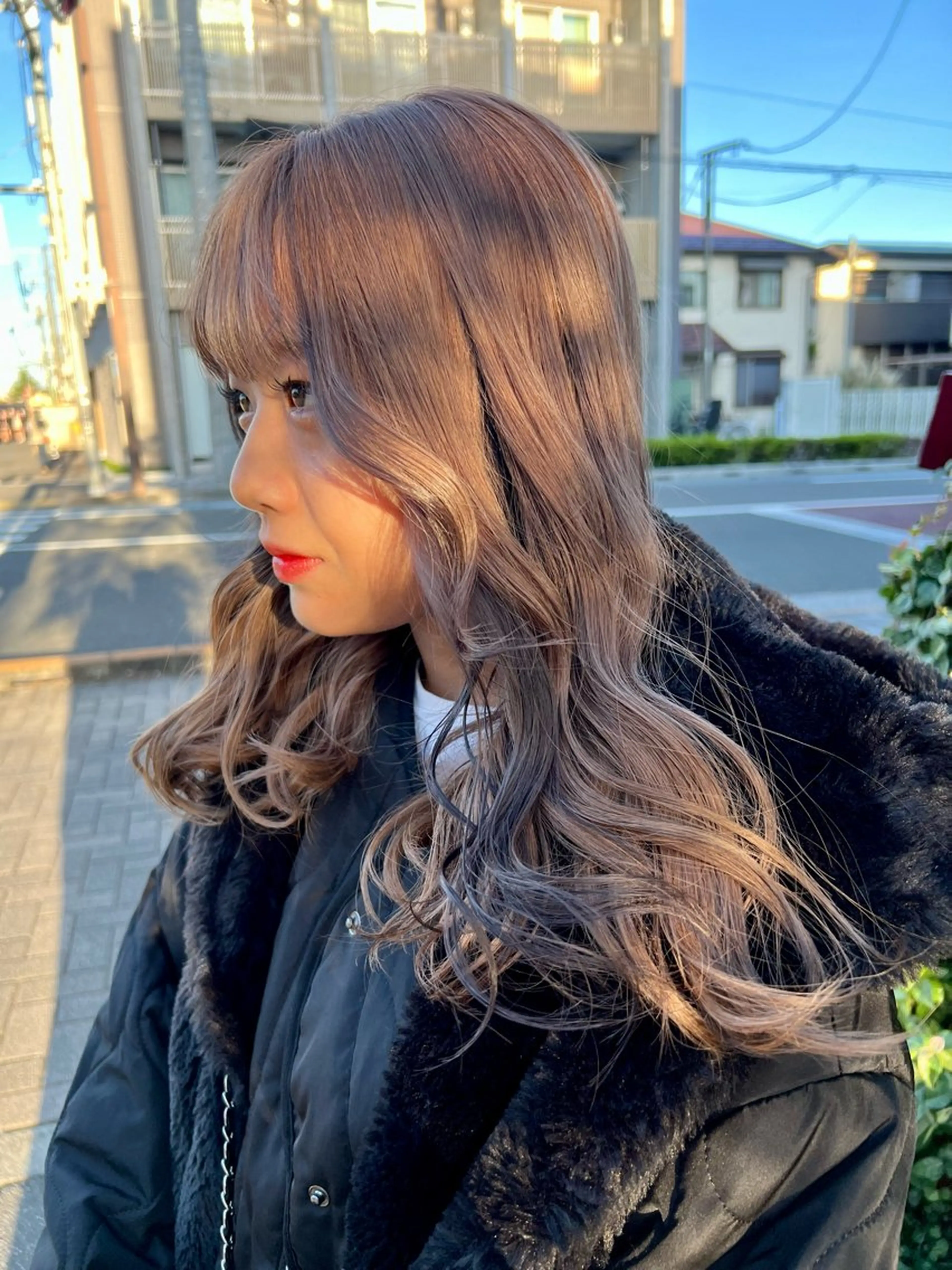 ロング カラー 黒髪 ブリーチ ブリーチなしカラー ヘアカラー かわの ももな 💜ྀིのヘアスタイル