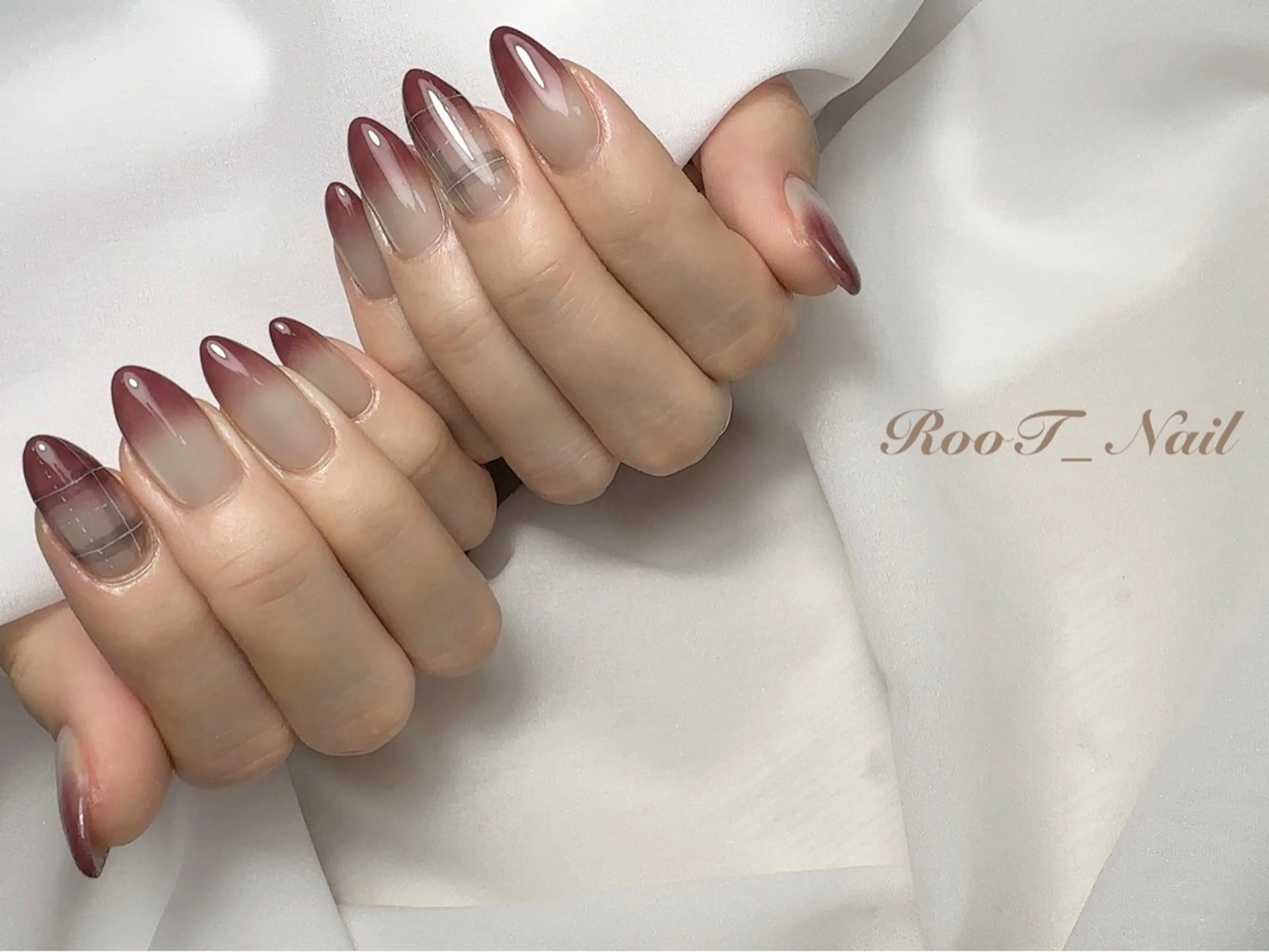 ネイル グラデーション ハンドネイル RooT Nailのネイルデザイン